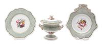A Chamberlain's Worcester Porcelain Part Dessert Service