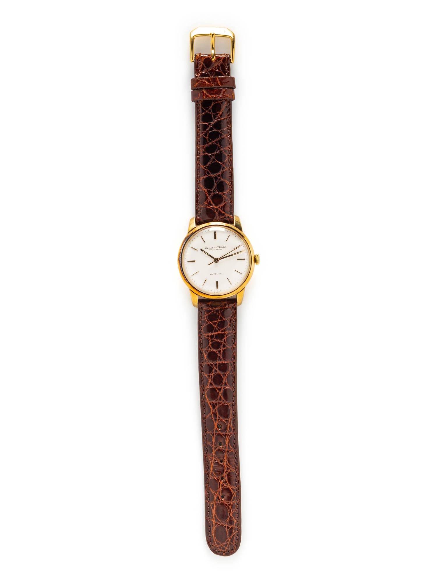 IWC, 18K YELLOW GOLD WATCH WITH IWC BUCKLE
