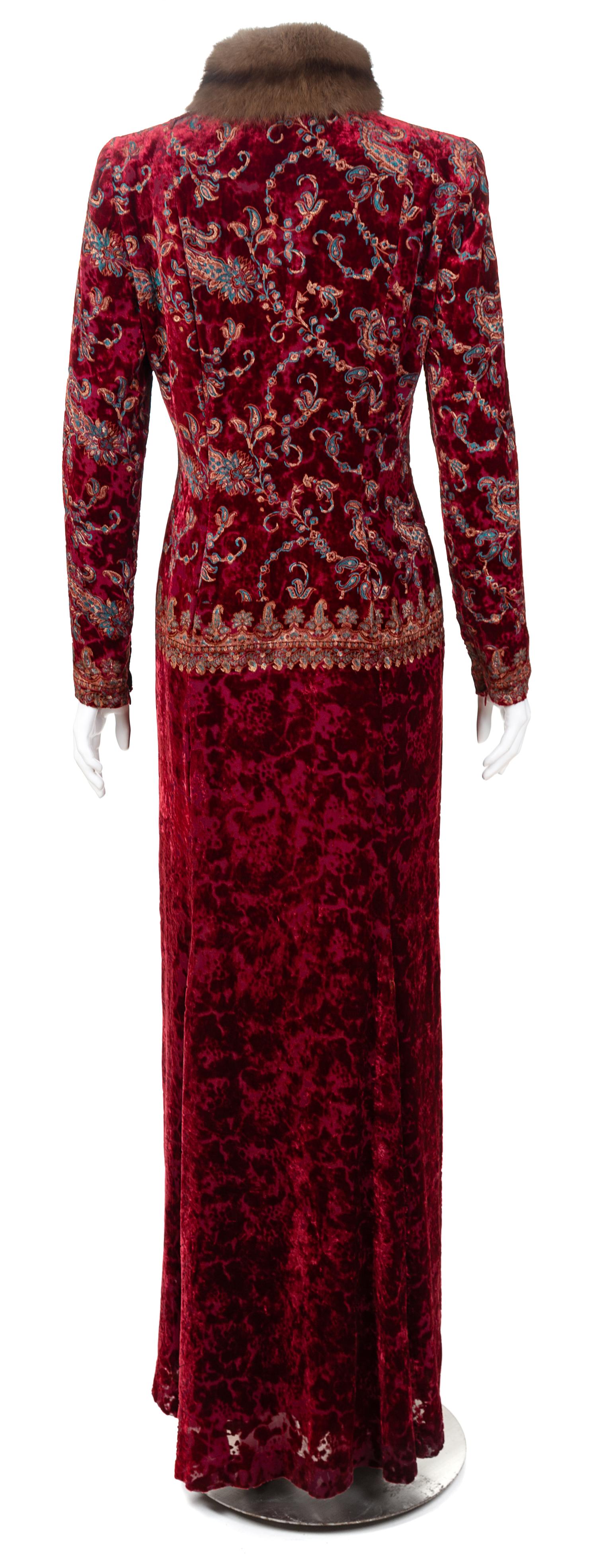 An Oscar de la Renta Burgundy Burnt Velvet Gown, Size 4.