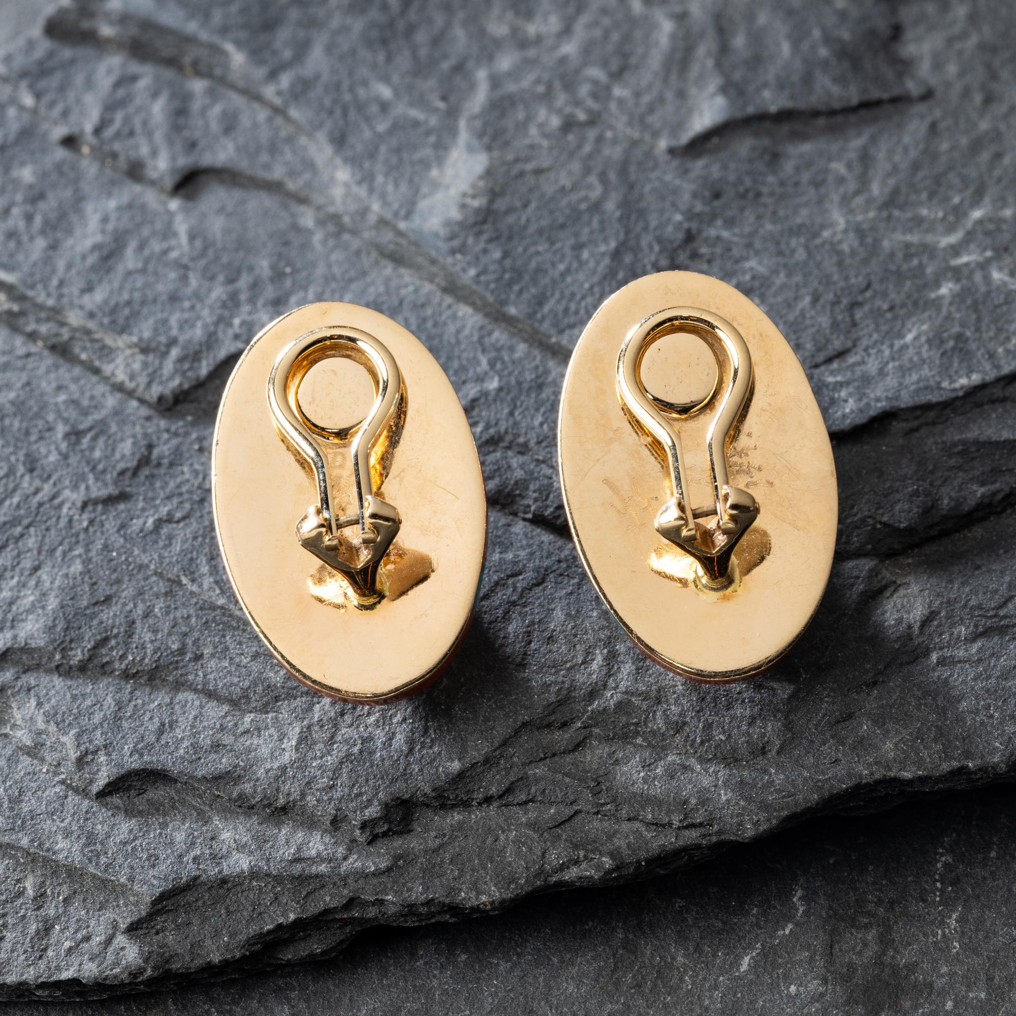 Leo Lando Yazzie (Diné, act. since 1970s) — 14k Gold, Turquoise, and Coral Clip Earrings