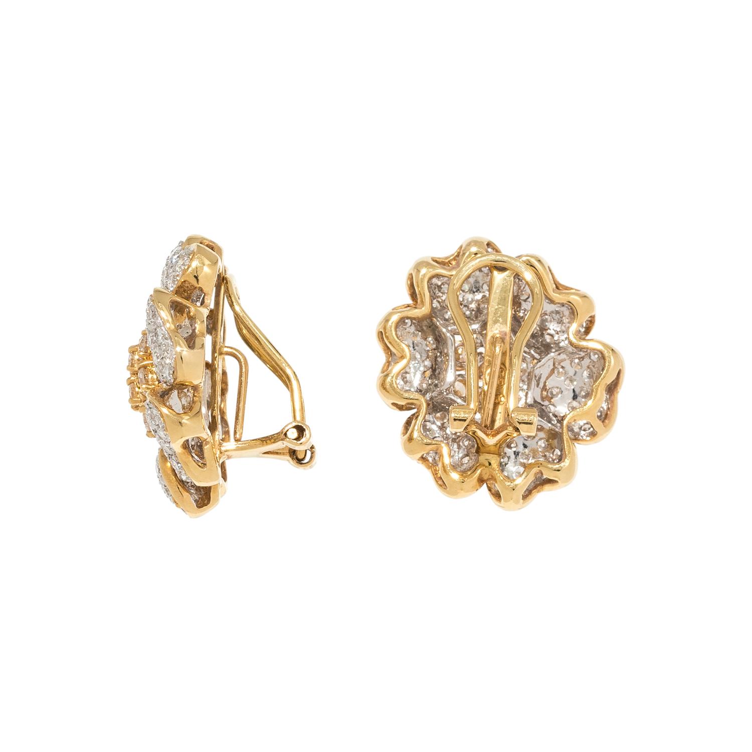 DIAMOND FLOWER EARCLIPS