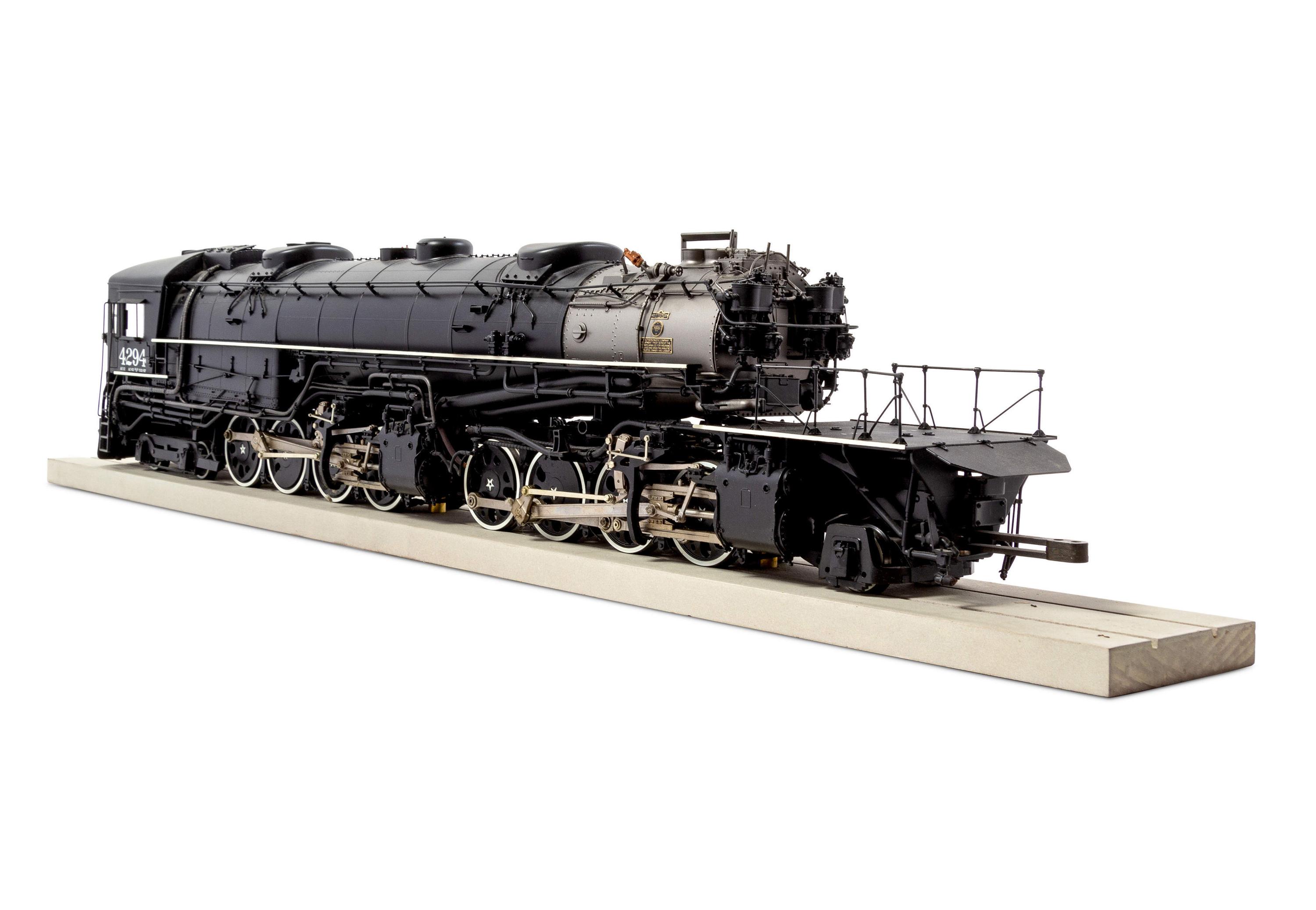 An Accucraft Polychrome 1-Gauge Southern Pacific Lines 2-8-8-4 Locomotive and Tender