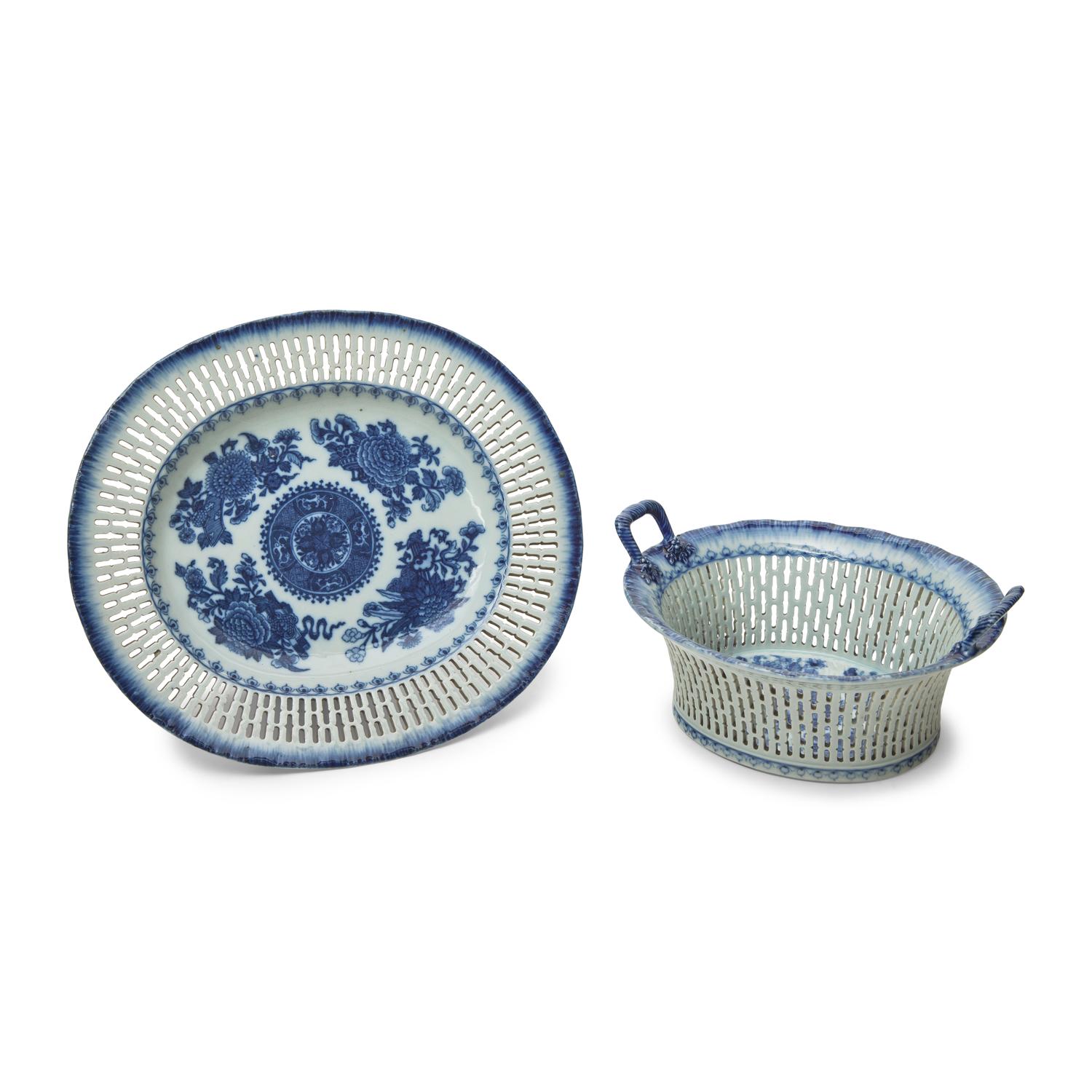 A Chinese Export Porcelain Fitzhugh Reticulated Chestnut Basket and Undertray