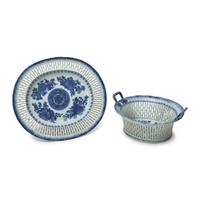 A Chinese Export Porcelain Fitzhugh Reticulated Chestnut Basket and Undertray