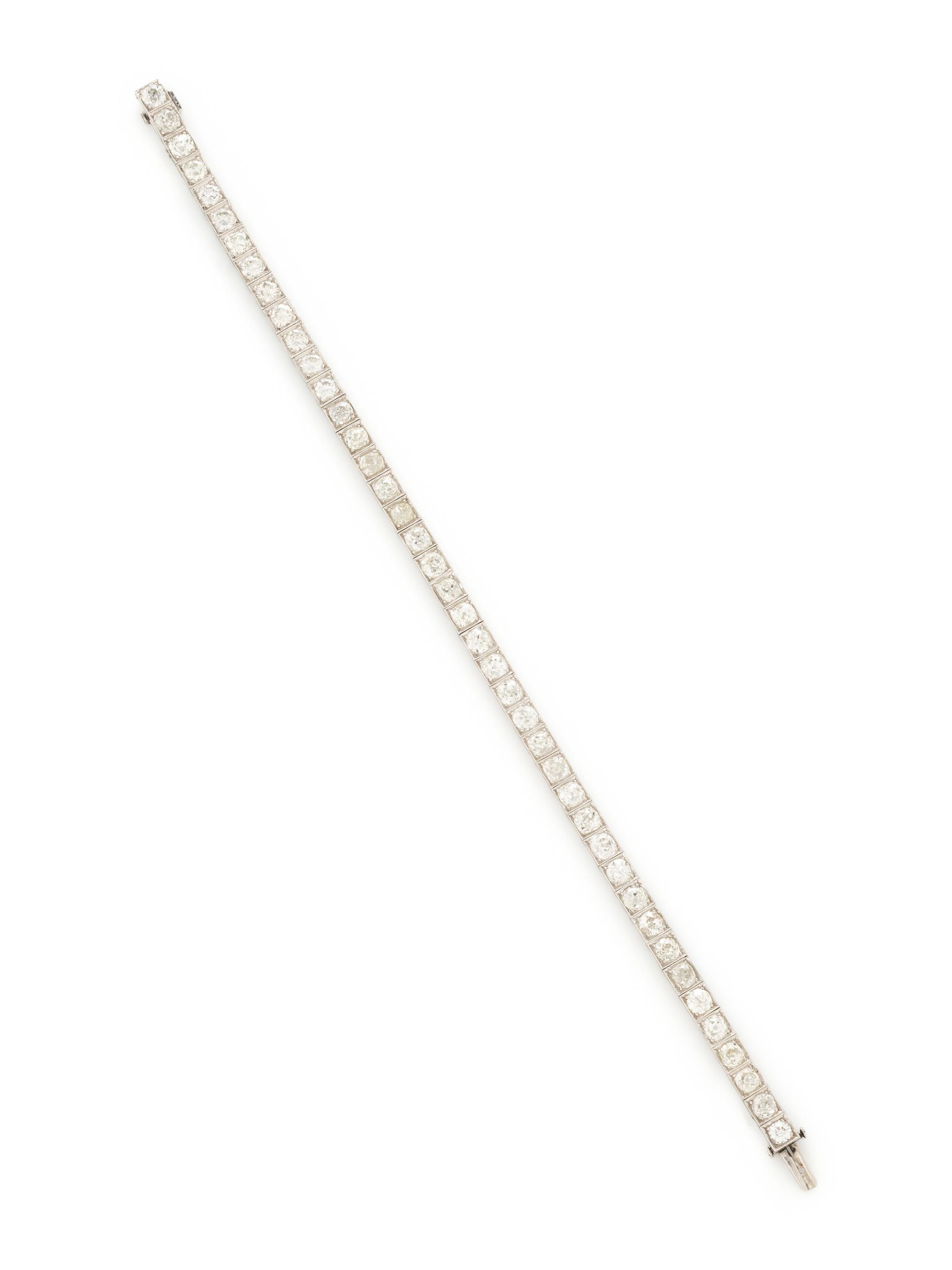 DIAMOND AND PLATINUM LINE BRACELET