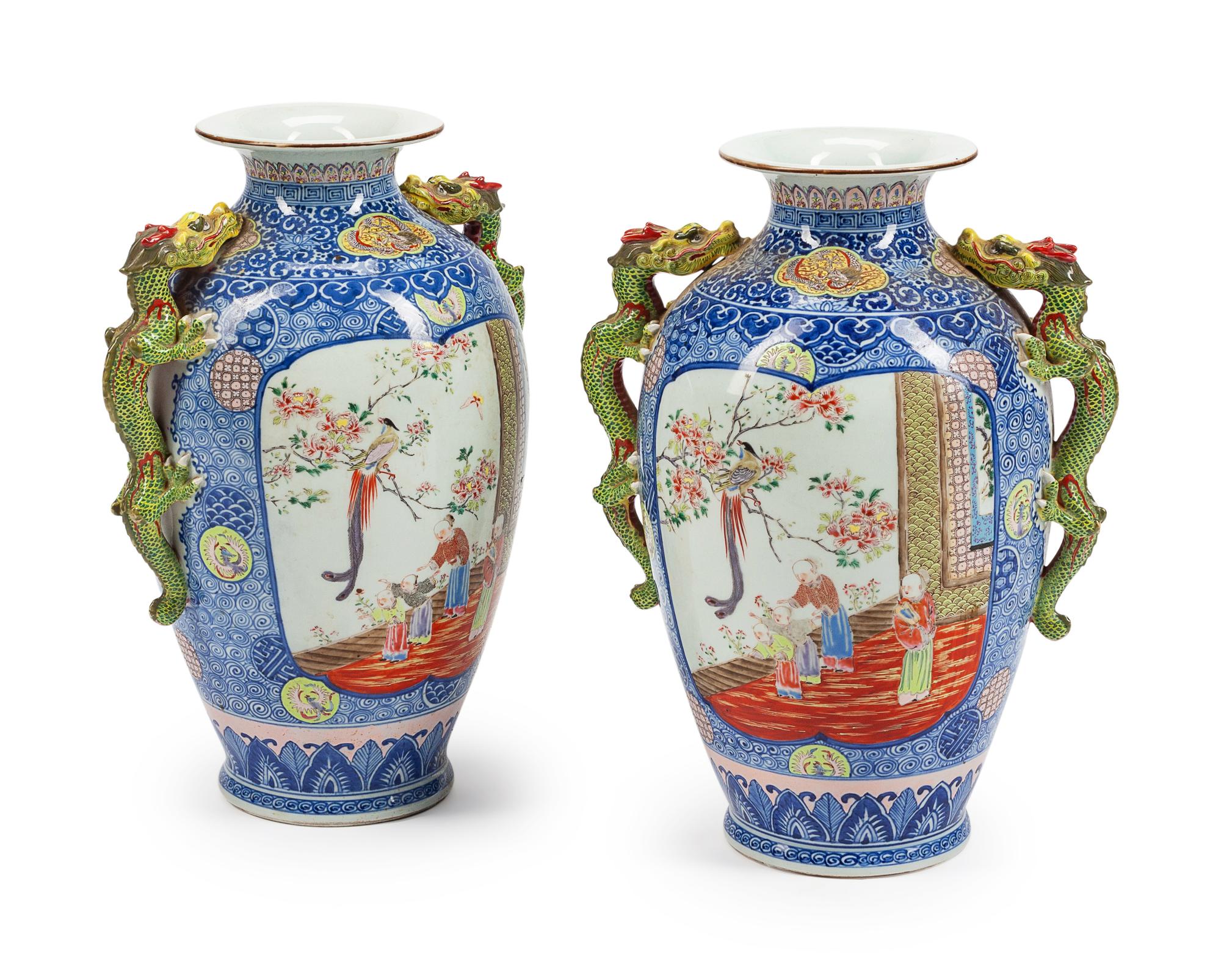 A Pair of Chinese Export Porcelain Vases