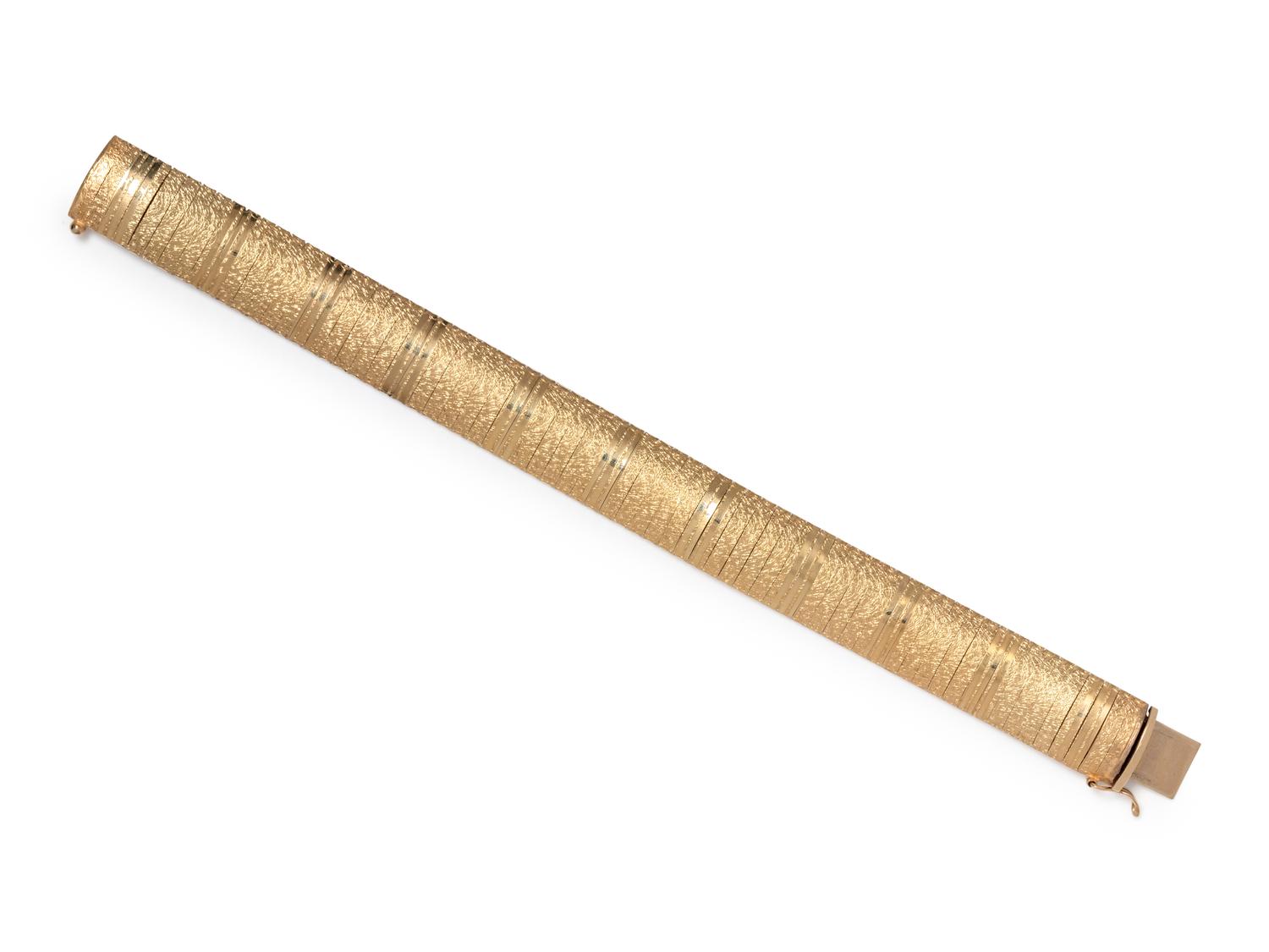 YELLOW GOLD BRACELET
