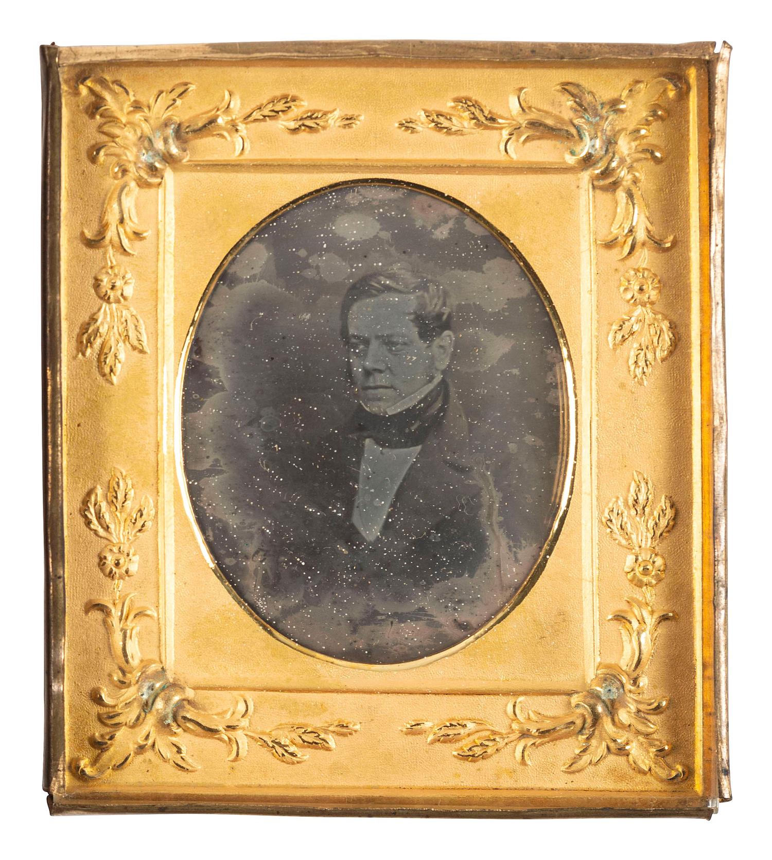 [EARLY PHOTOGRAPHY]. Ninth plate likely British daguerreotype of a gentleman in a Thomas Wharton patented pan. [London]: [Richard Beard], ca 1841-43.