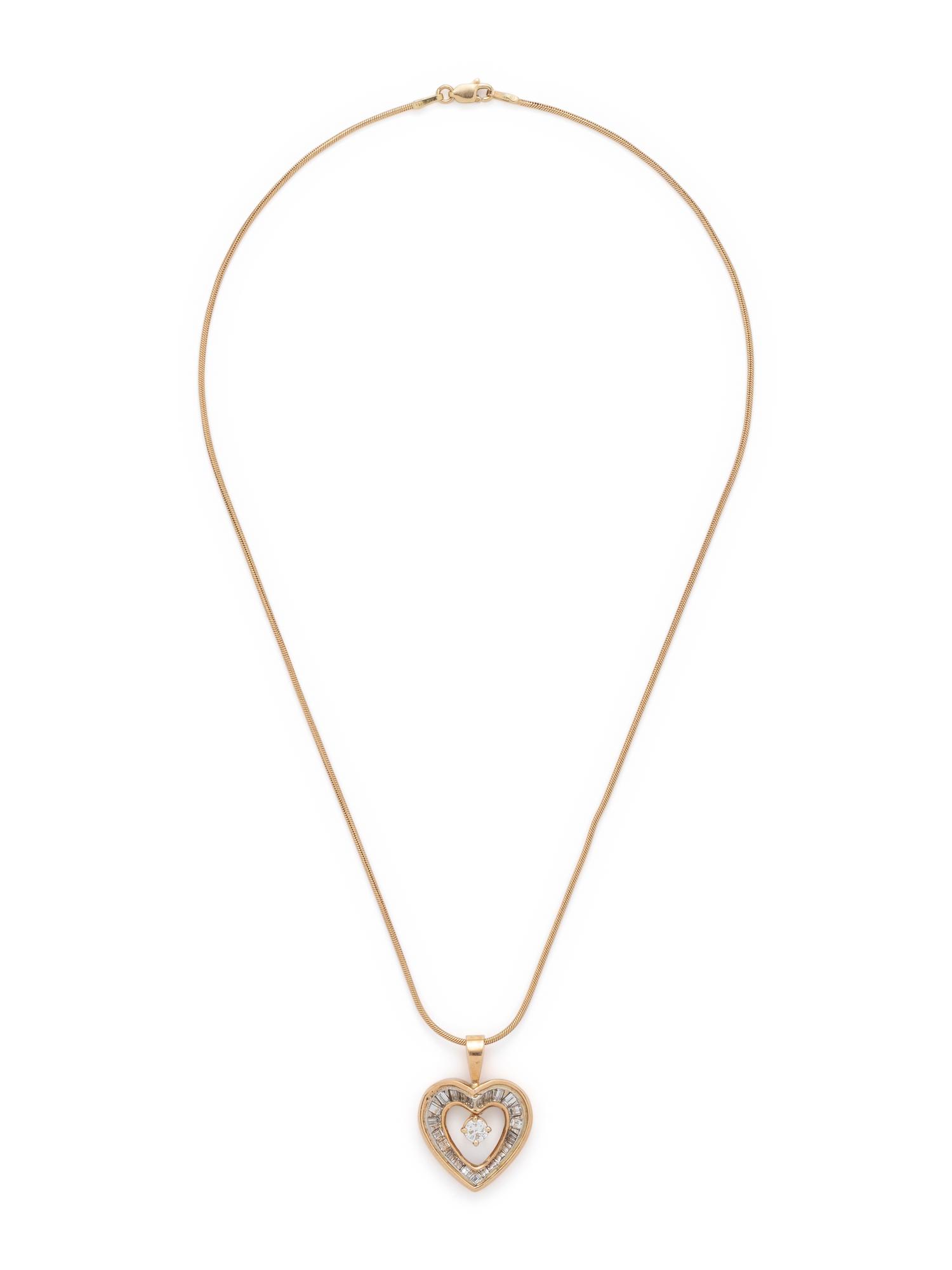 YELLOW GOLD AND DIAMOND HEART PENDANT/NECKLACE
