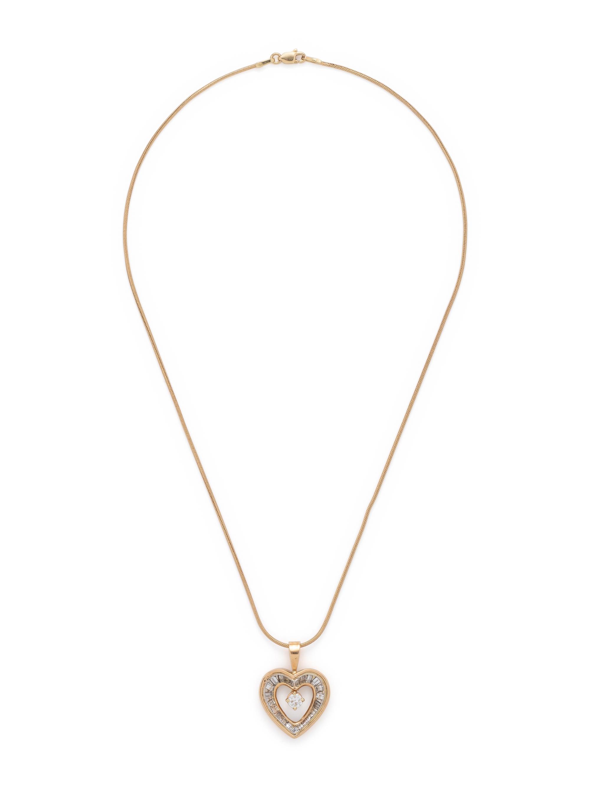 YELLOW GOLD AND DIAMOND HEART PENDANT/NECKLACE