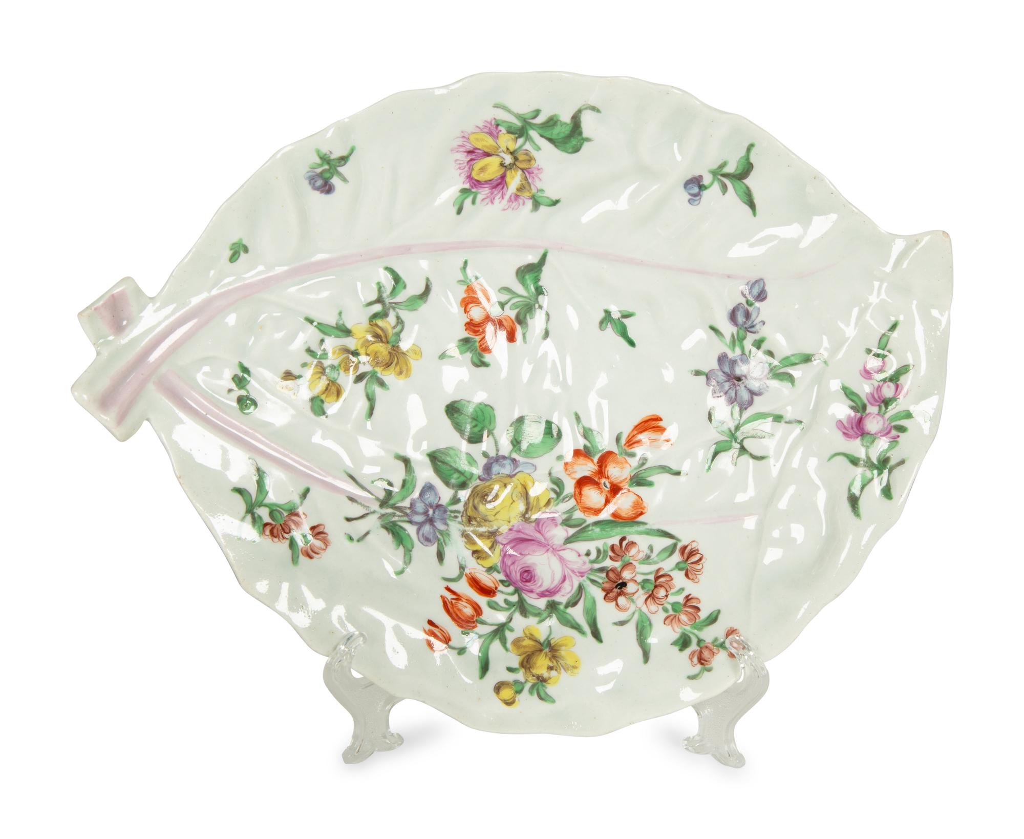 A Collection of Six English Worcester Porcelain Articles — 18TH CENTURY