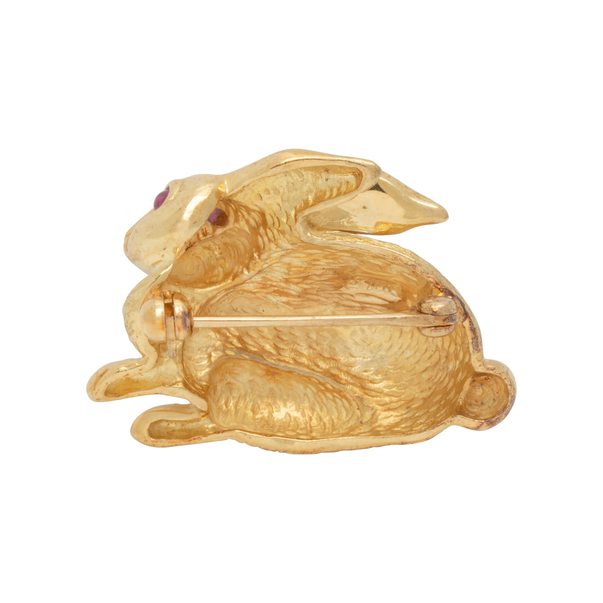 YELLOW GOLD RABBIT BROOCH