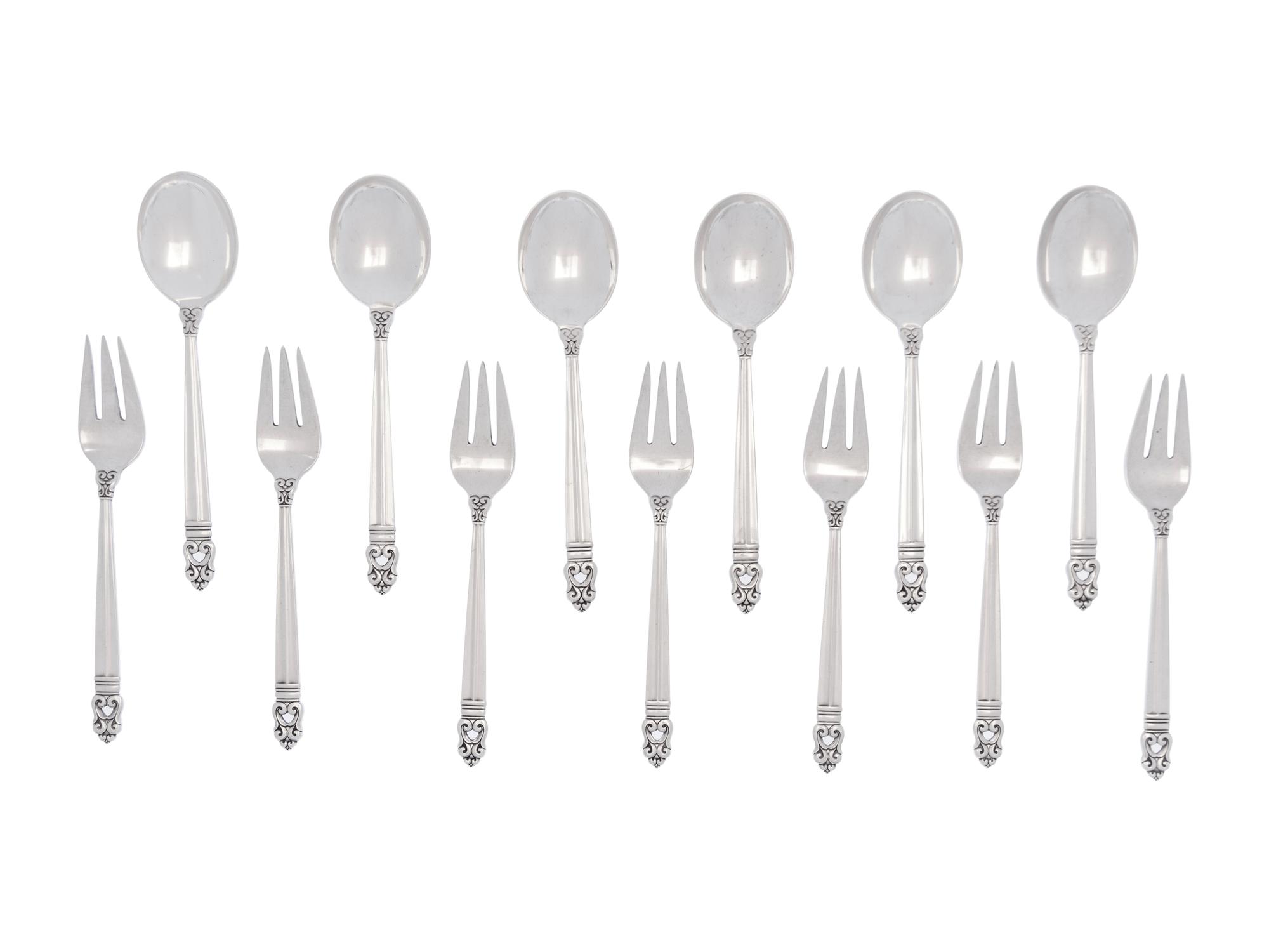 An American Silver Flatware Service