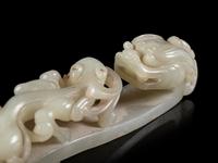A Large White Jade 'Dragon' Belt Hook