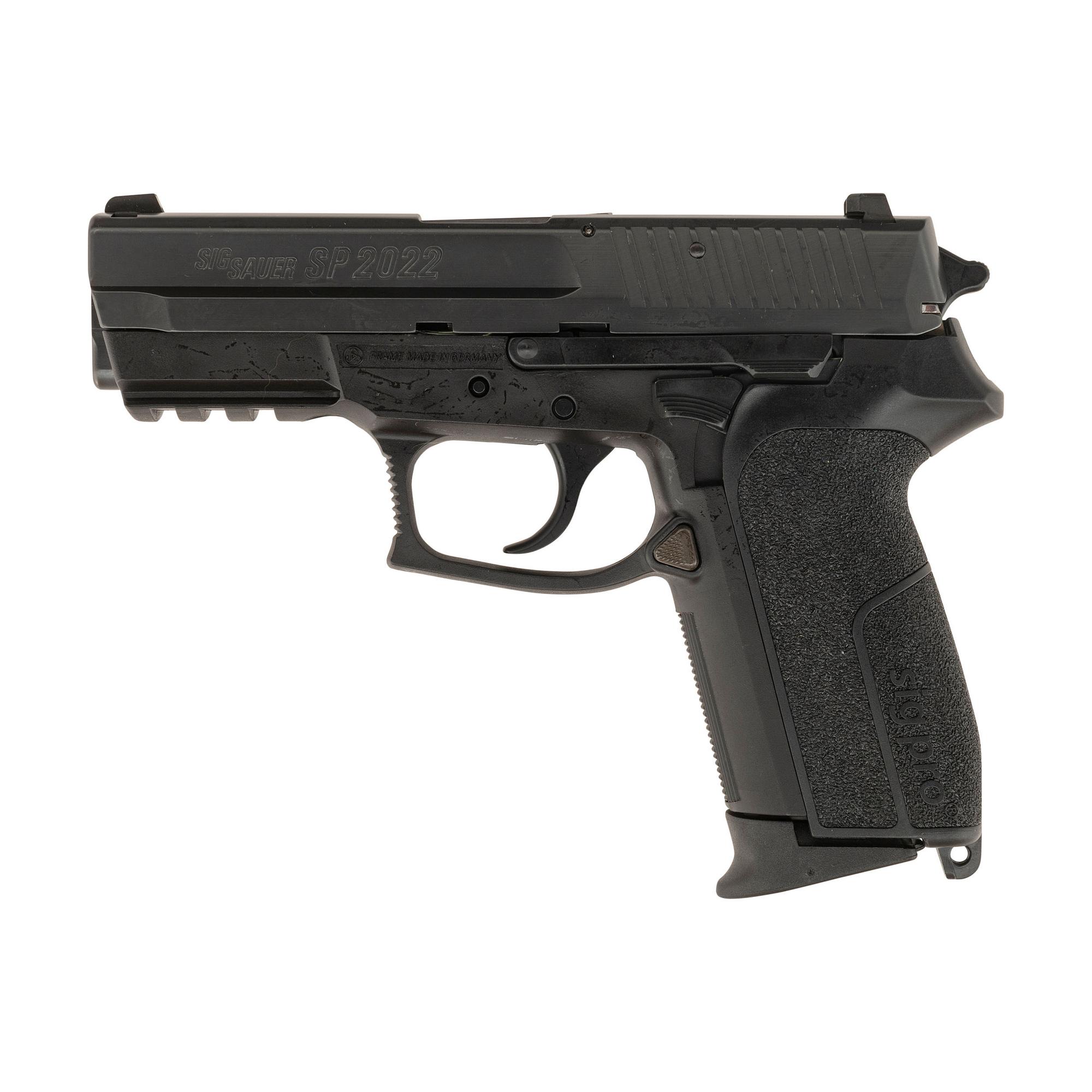 *Sig Sauer SP2022 with Night Sights in Box with Accessories
