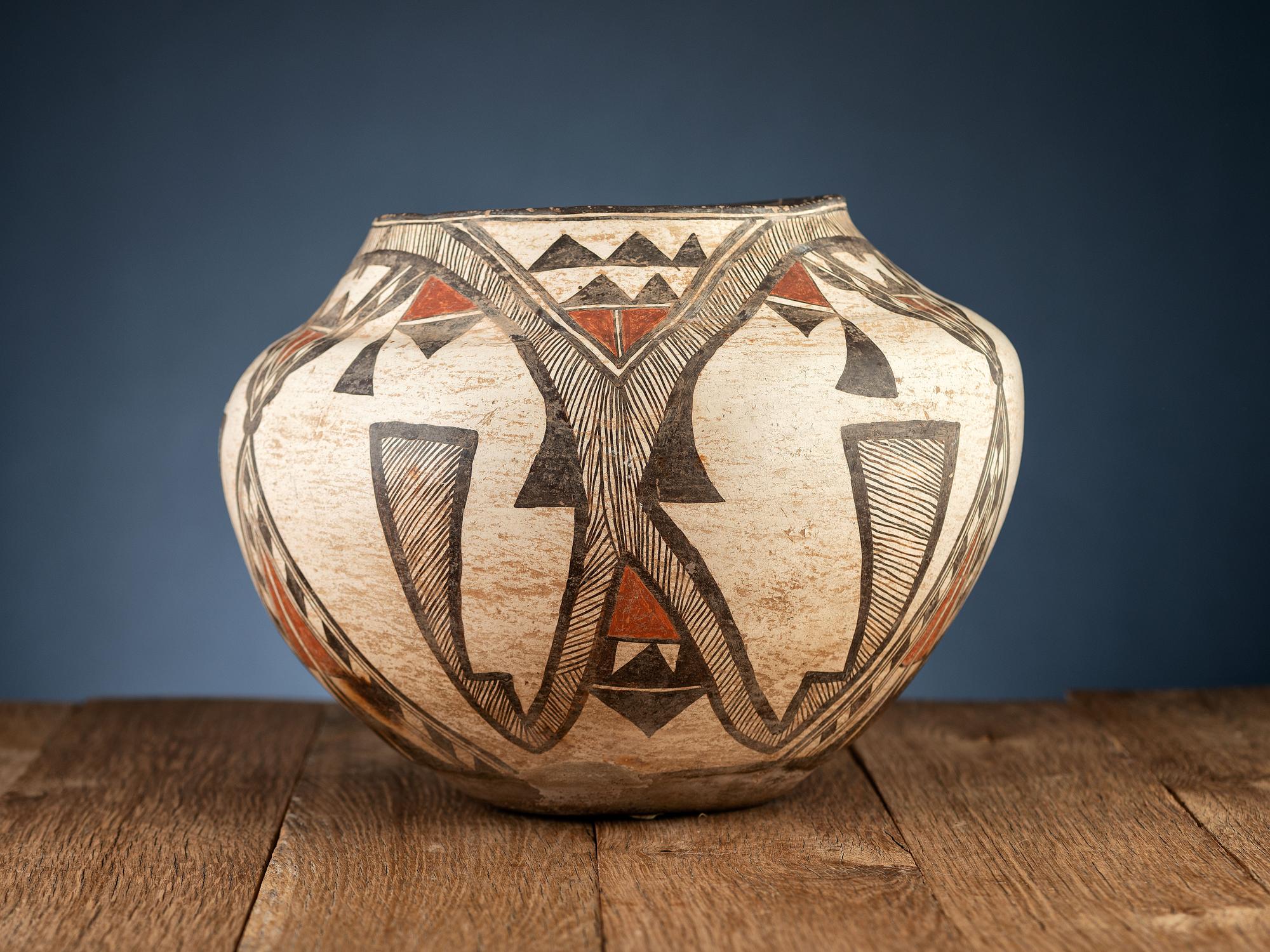Zuni Polychrome Pottery Olla