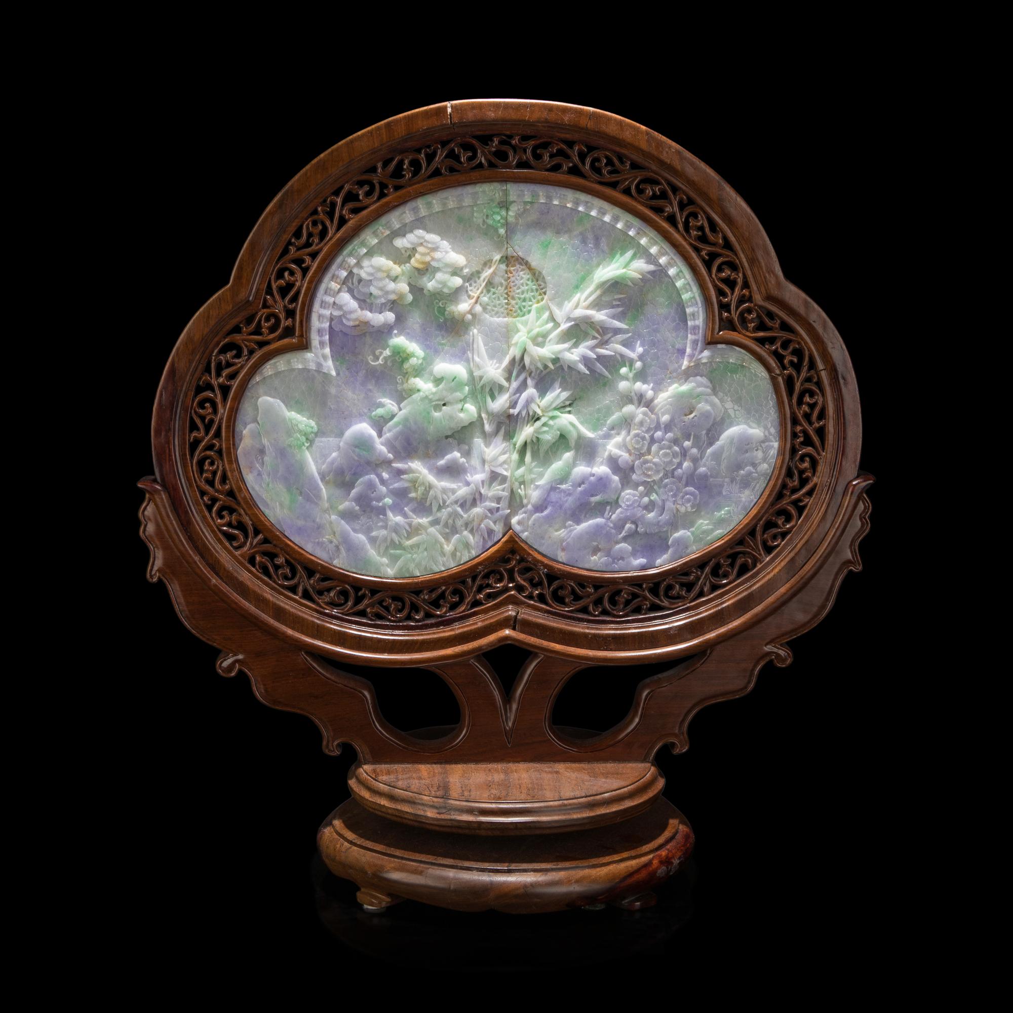 A Large Chinese Incised and Gilt Lavender and Green Jadeite Hardwood Table Screen, 20th Century 近代 翡翠春帶彩旋轉式雙面大著屏