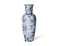 A Wedgwood Blue and White Creamware Vase