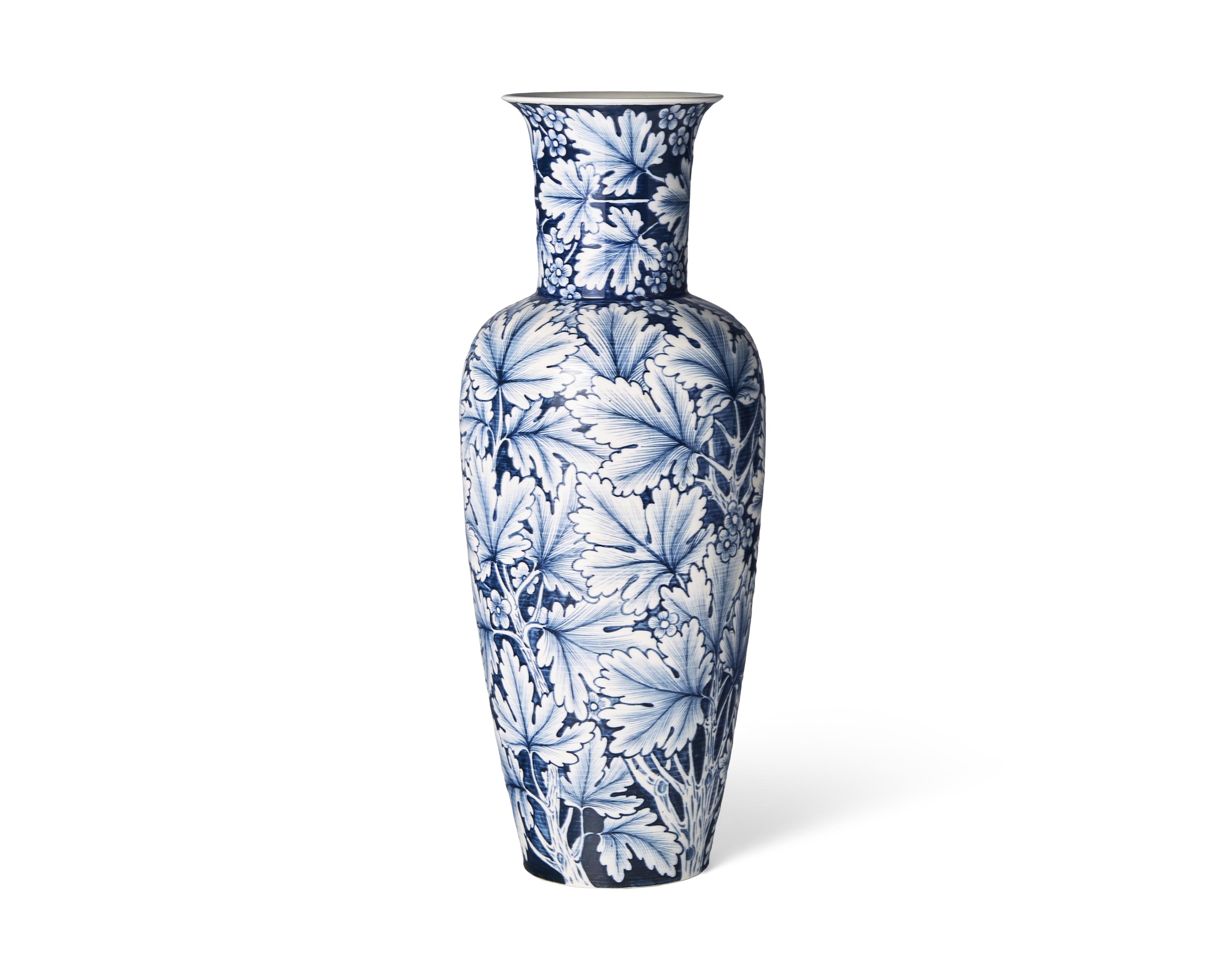 A Wedgwood Blue and White Creamware Vase