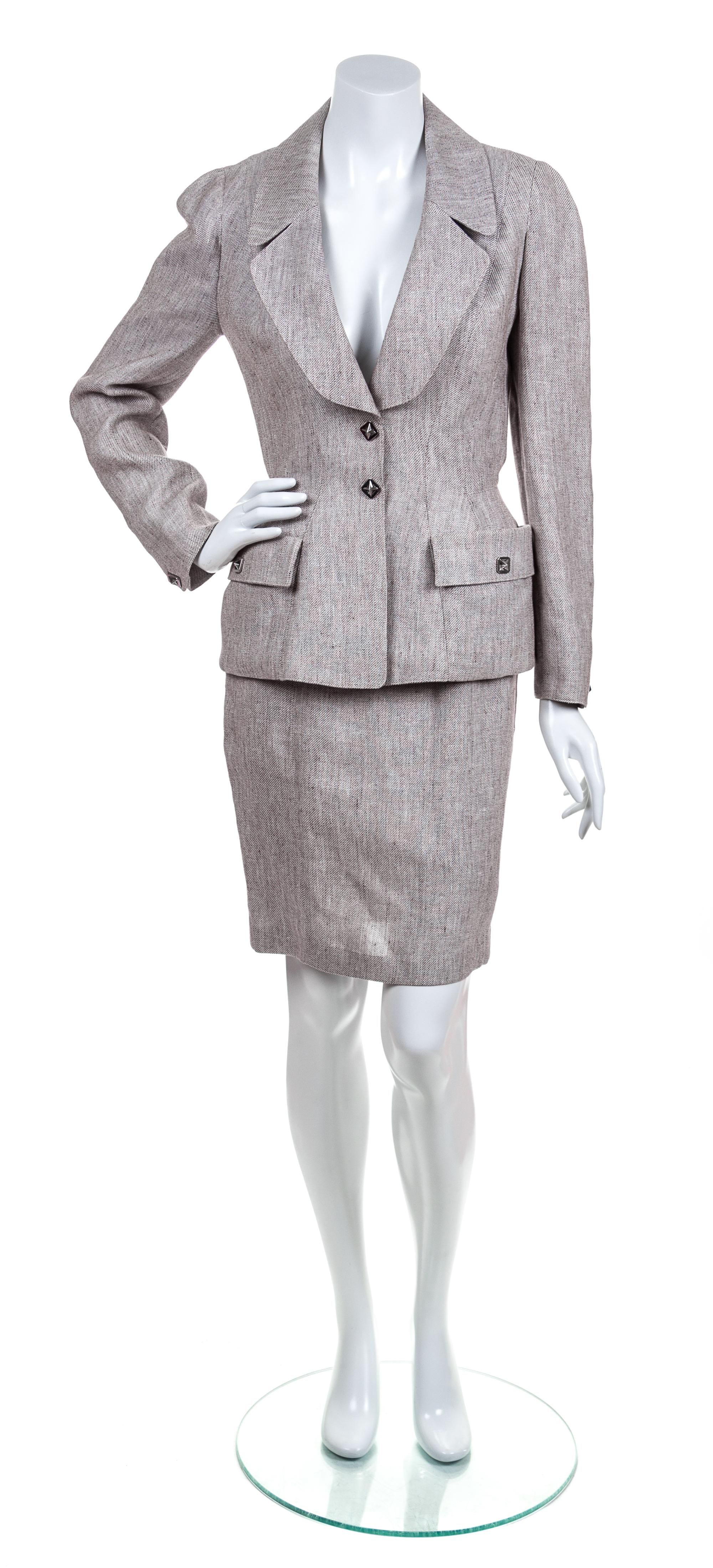 A Thierry Mugler Tweed Linen Suit, Size 38.