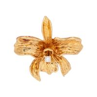 COLLECTION OF YELLOW GOLD BROOCHES