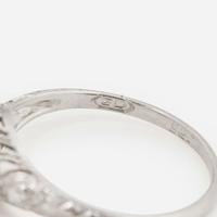 A Ladies Platinum and Diamond Ring Edwardian, c.1915