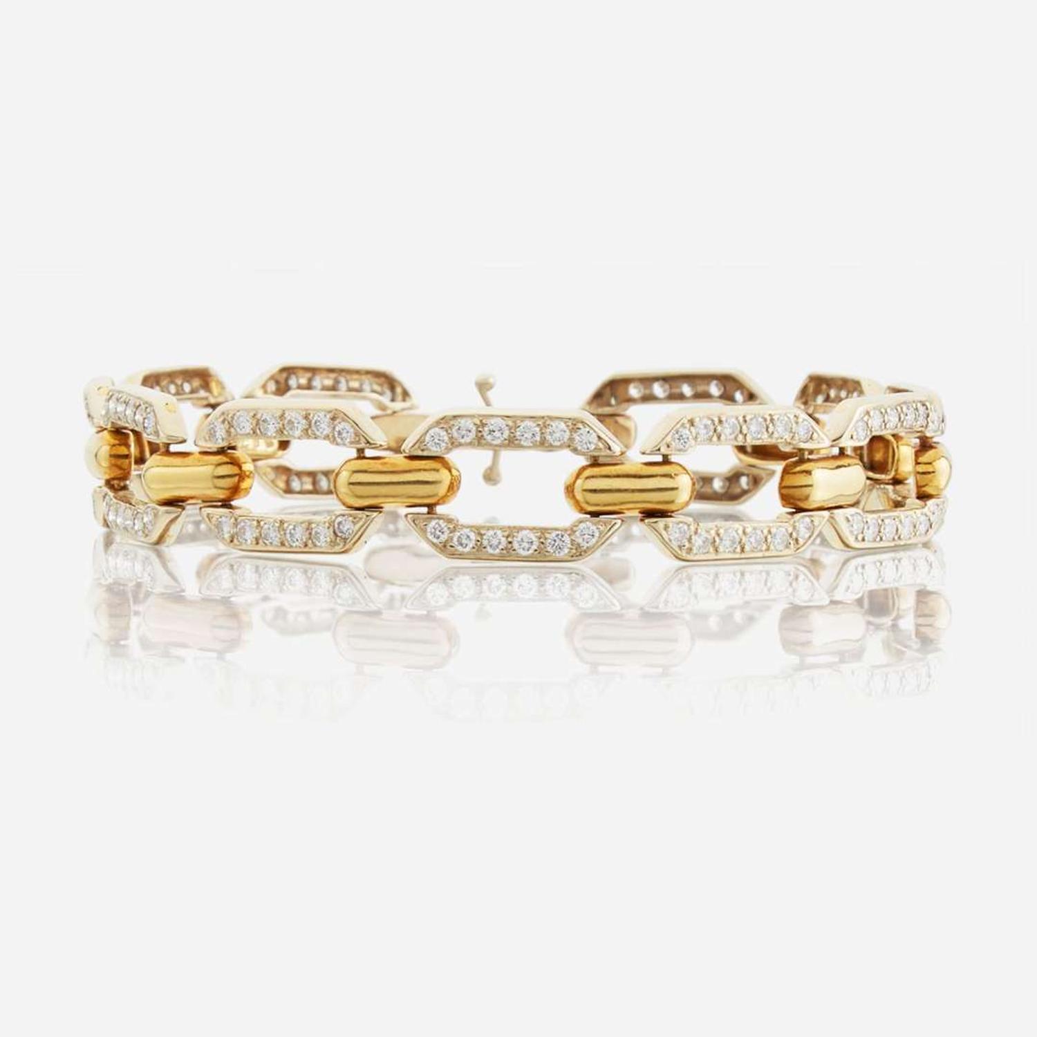 A diamond and bicolor gold bracelet
