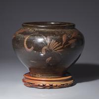 A Chinese Black Glazed Wide-Mouthed 'Guan' Jar, Jin/Yuan Dynasty or Later — 金/元或更晚 黑釉花卉紋敞口罐