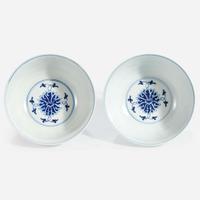 An associated pair of Chinese blue and white porcelain "Lotus" bowls Guangxu six-character marks