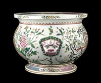 A Large Chinese Famille Rose Porcelain Jardiniere
