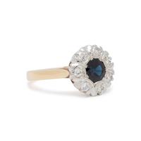 SAPPHIRE AND DIAMOND RING