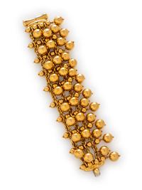 BULGARI, YELLOW GOLD 'NATURALIA' BRACELET