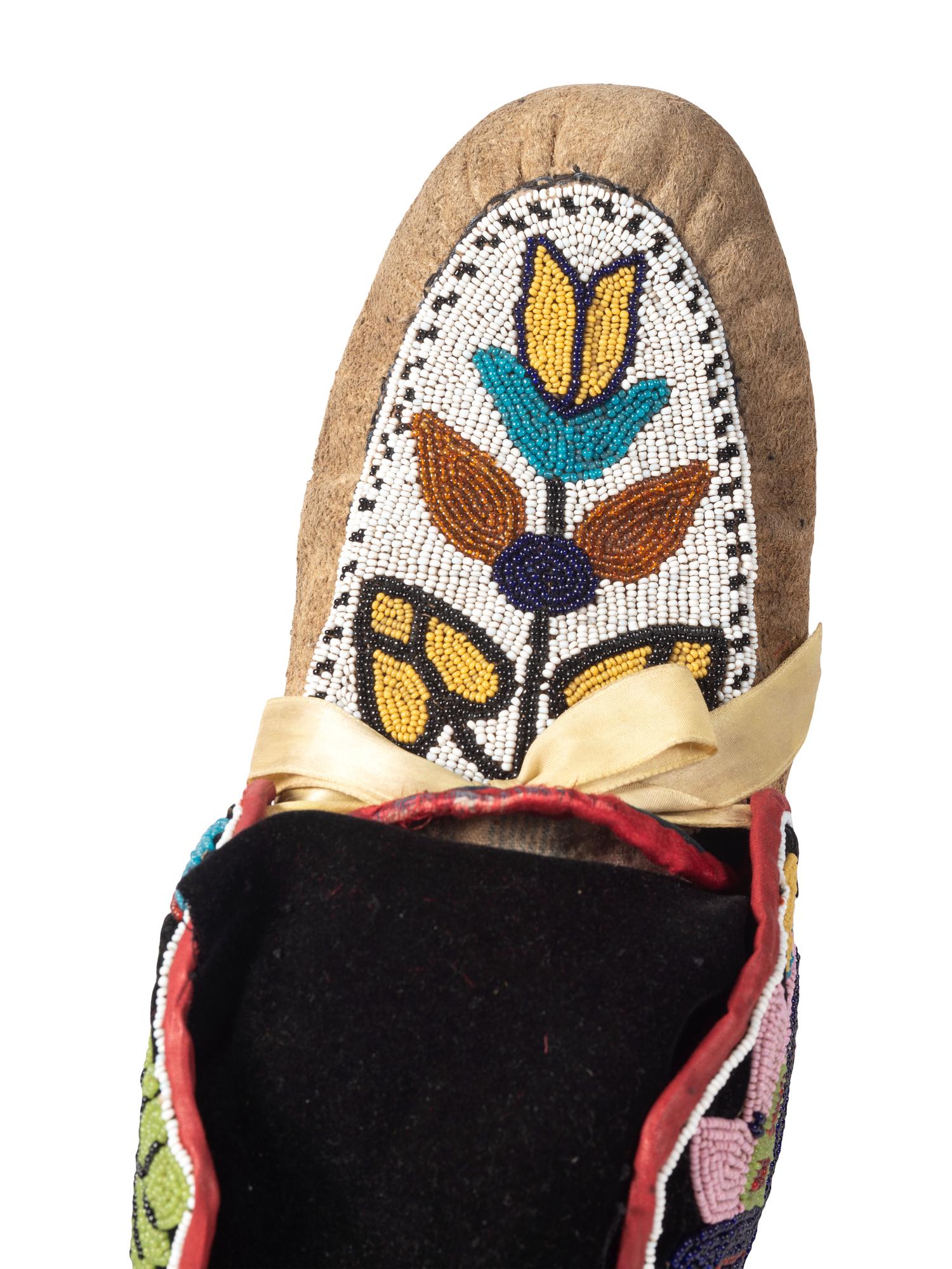 Great Lakes Beaded Moose Hide Moccasins