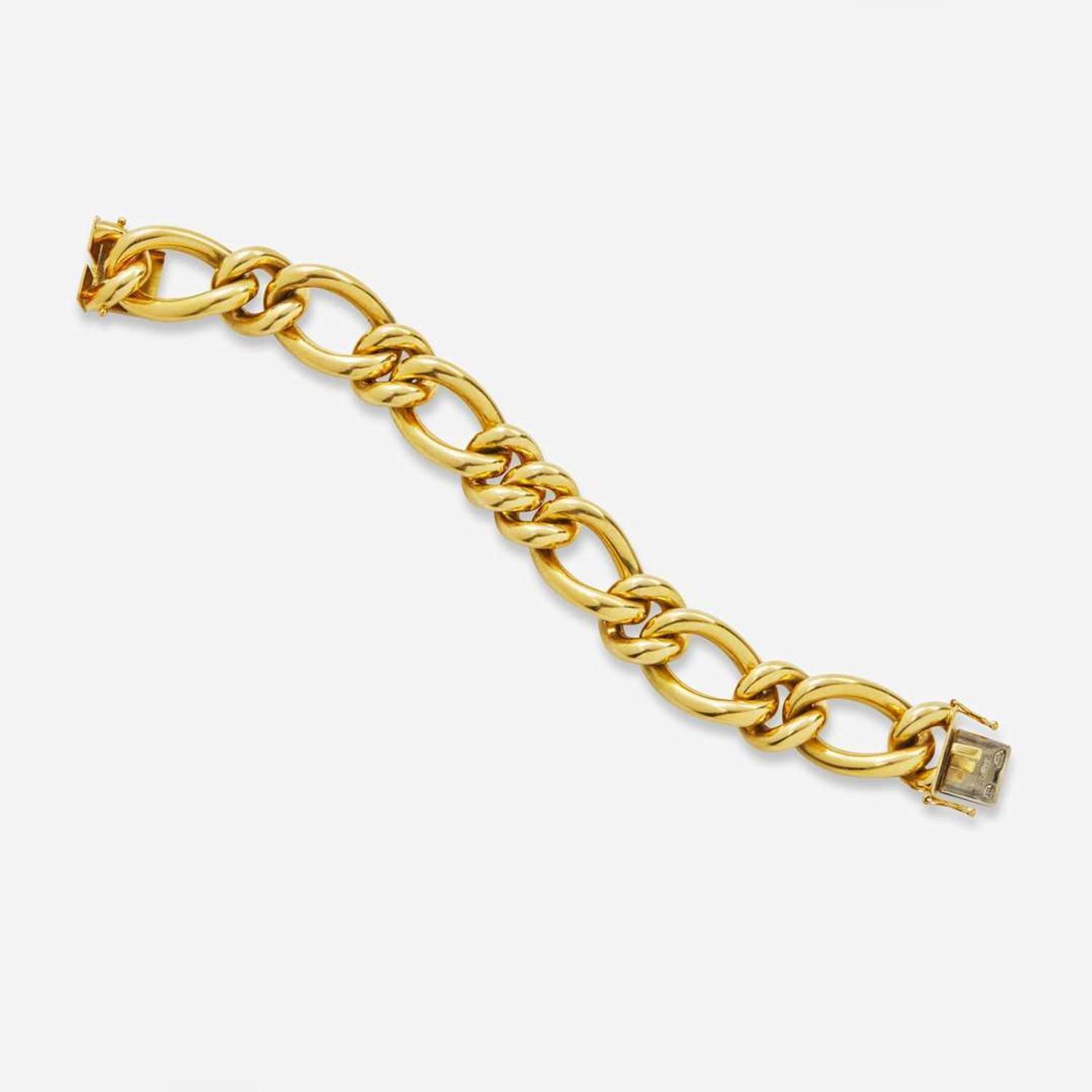 An 18K Tiffany & Co Large Link Bracelet