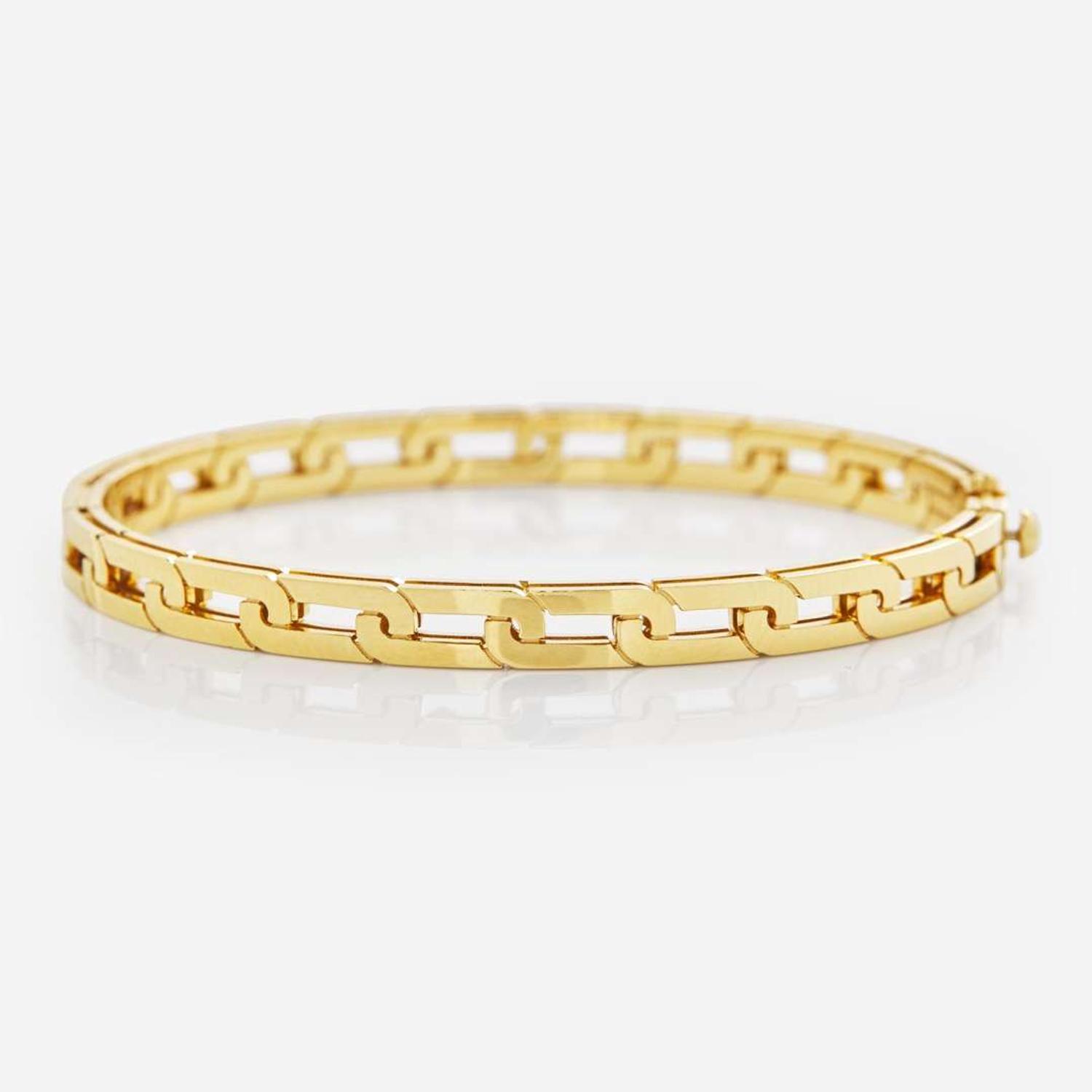 An 18K Yellow Gold Navarra Bangle Bracelet by Roberto Coin c. 2010