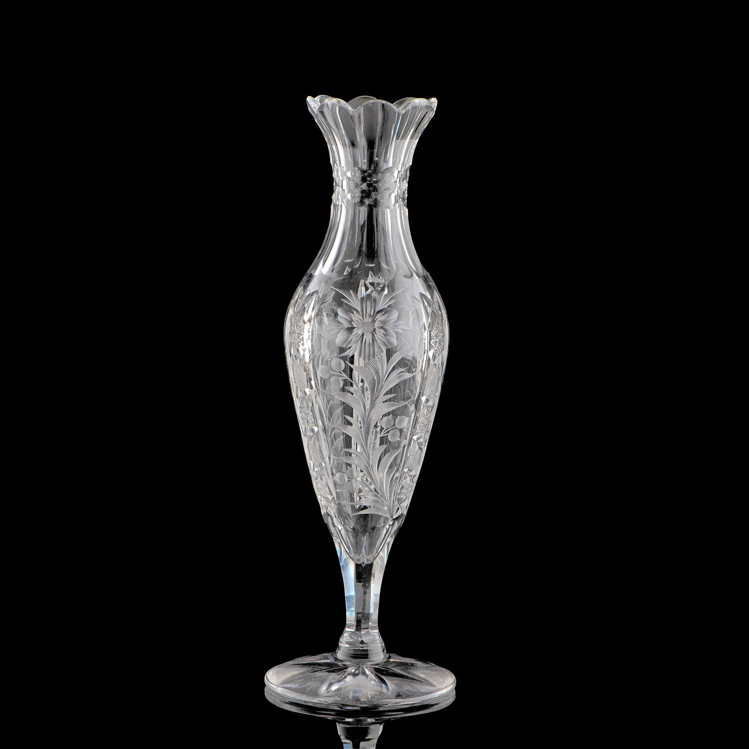 A Tuthill Brilliant and Intaglio-Cut Baluster Vase with a Star-Cut Foot