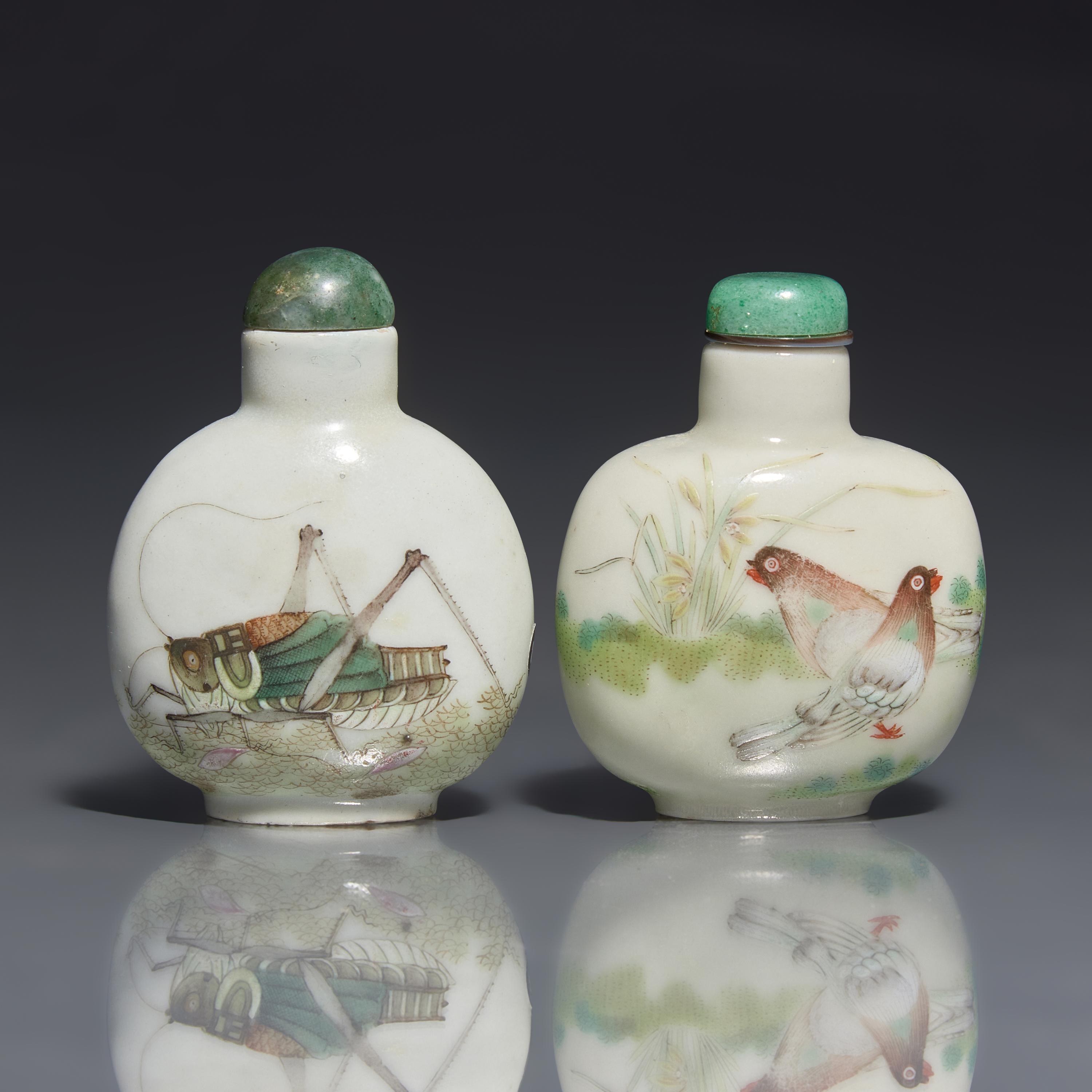 Two Chinese Enameled Porcelain Snuff Bottles, Daoguang Marks and of the Period 清道光 粉彩花鳥草蟲鼻烟壺兩支