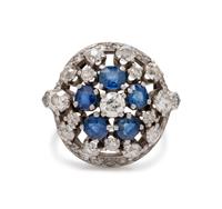 SAPPHIRE AND DIAMOND RING