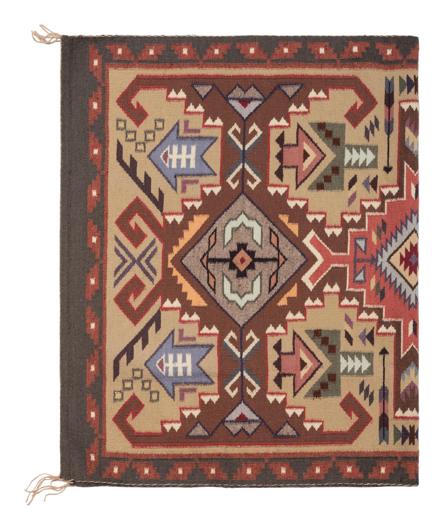 Navajo Teec Nos Pos Pattern Weaving / Rug