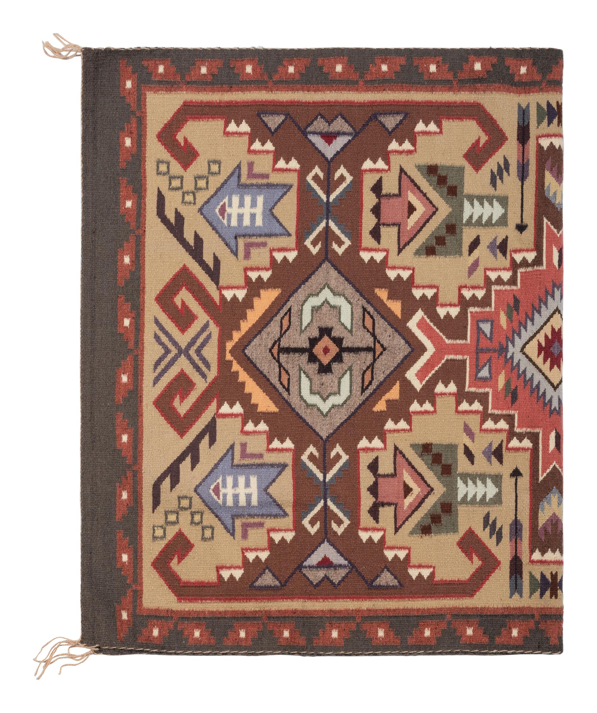 Navajo Teec Nos Pos Pattern Weaving / Rug