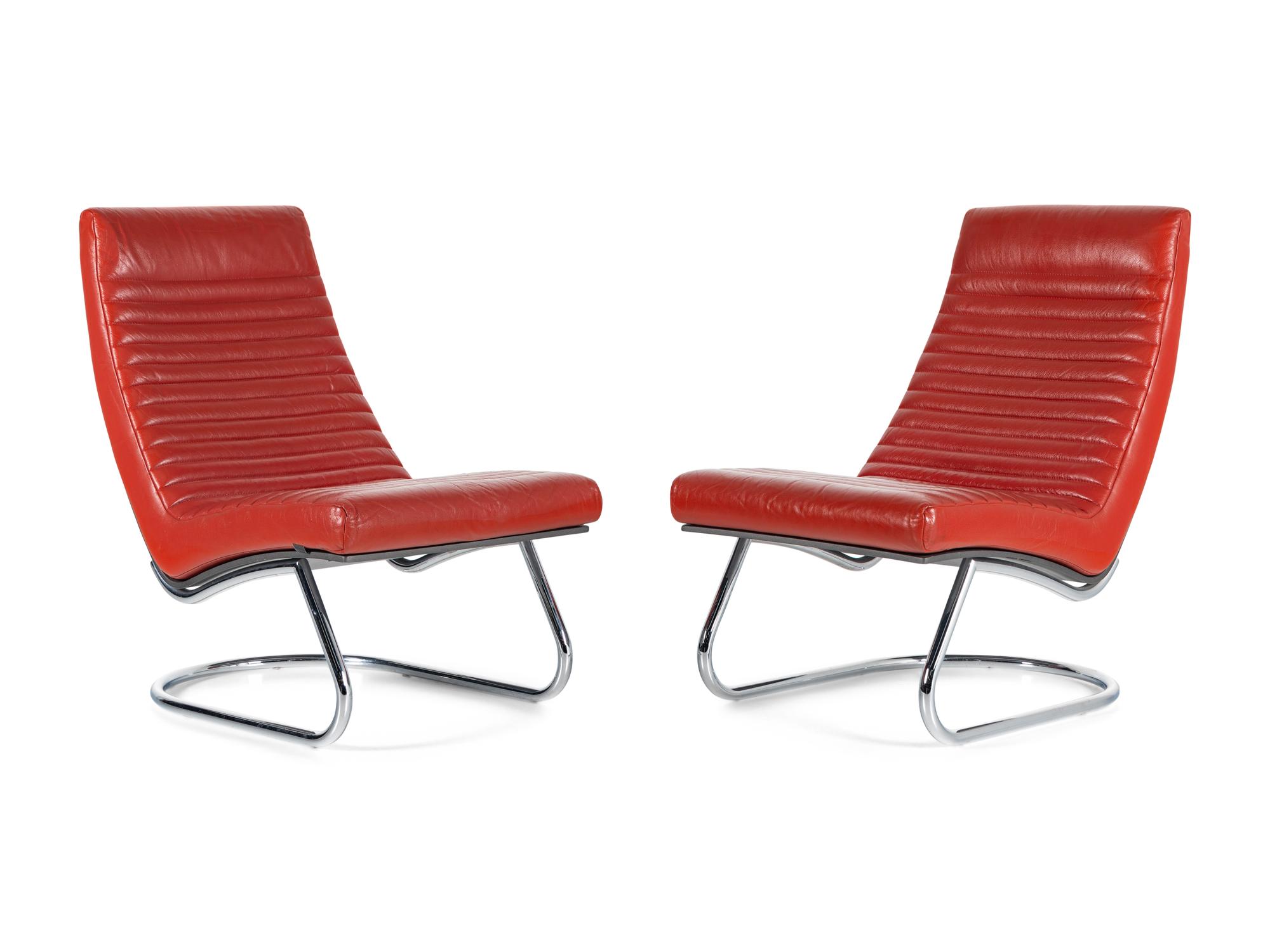 Pair of Cantilevered Lounge Chairs, c. 1970 Leolux, Netherlands