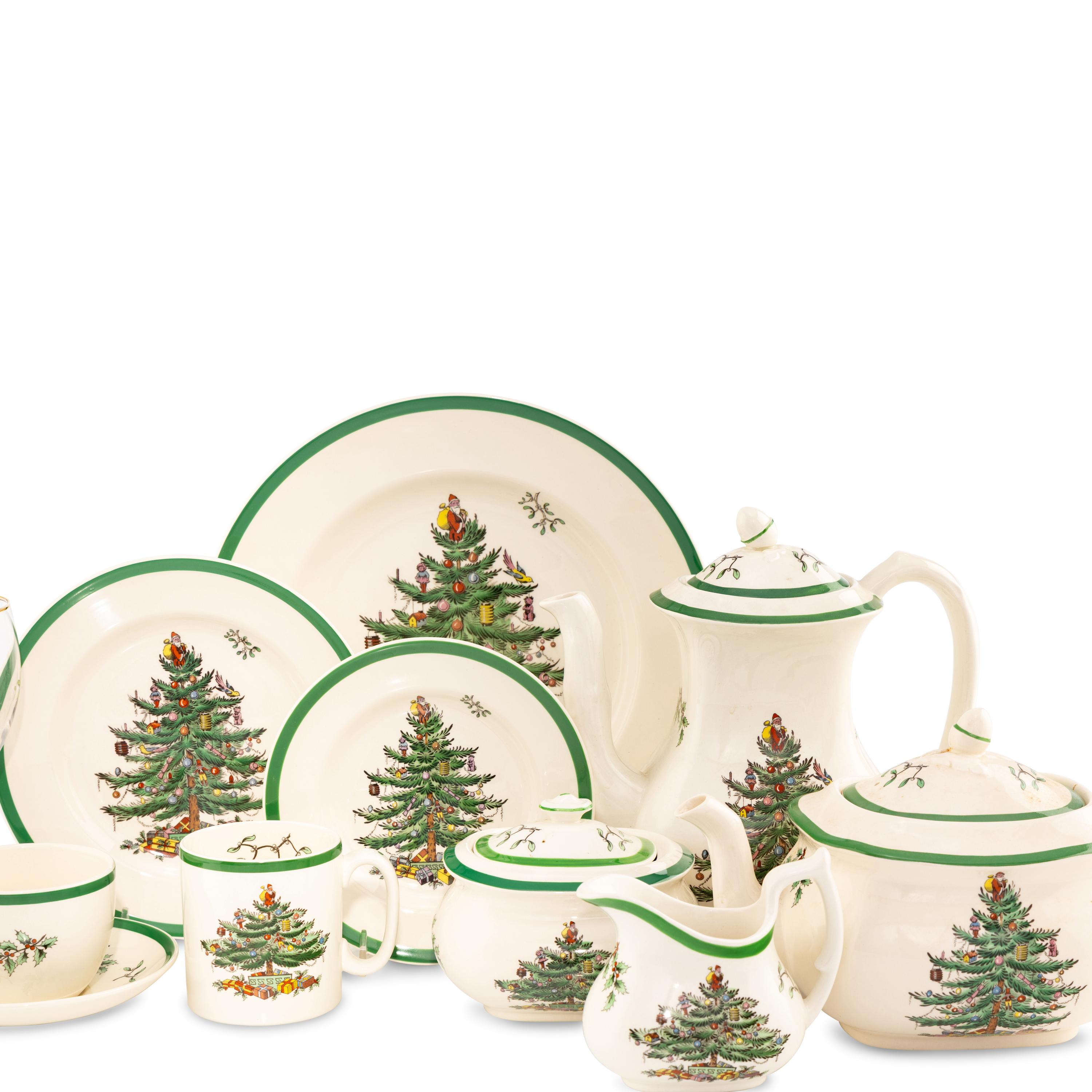 An Extensive Spode Porcelain Dinner Service for Ninety in the Christmas Tree Pattern