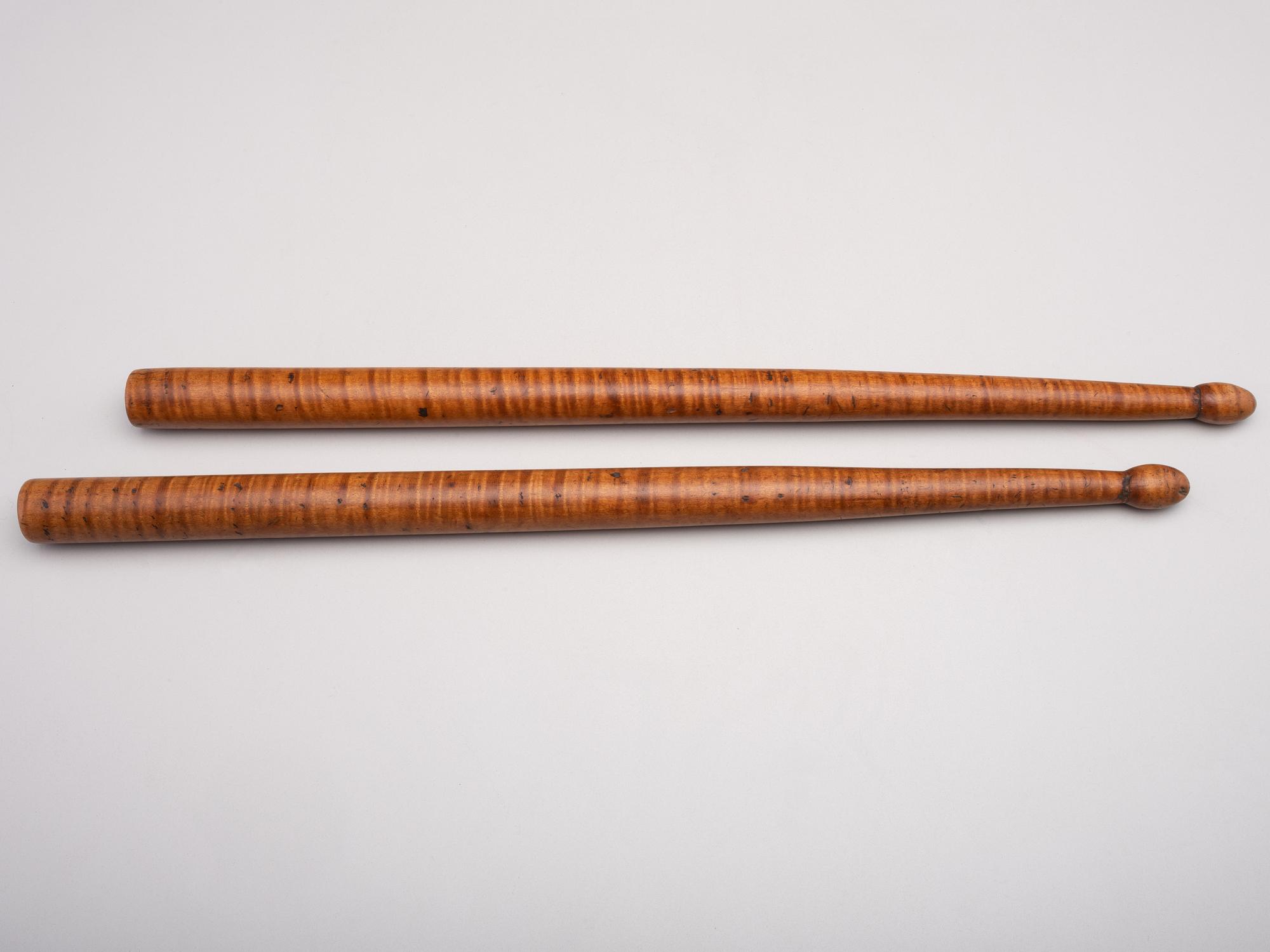 [MILITARIA]. Pre-Civil War painted drum with pair of maple sticks. Manufactured by John Ashton & Co., Boston, MA, ca 1840-1860.