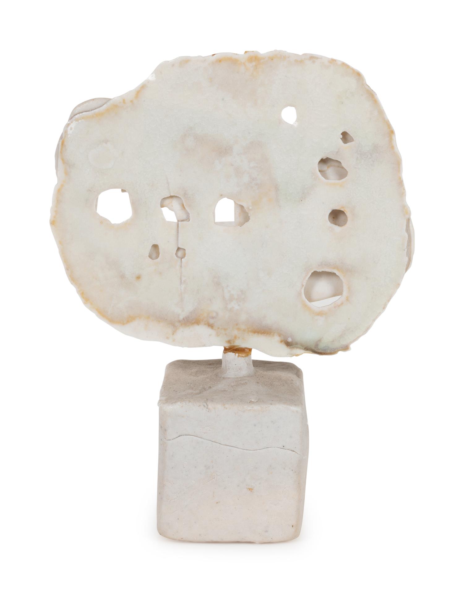 Porcelain Disk on Base