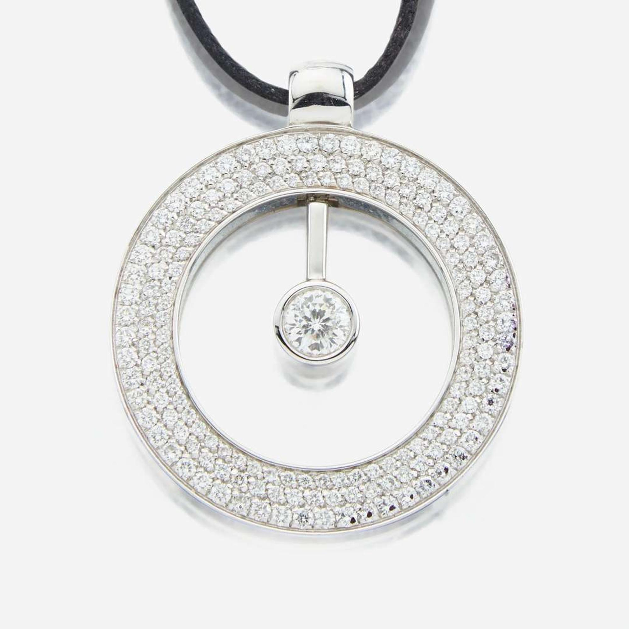 A diamond and white gold necklace Roberto Coin