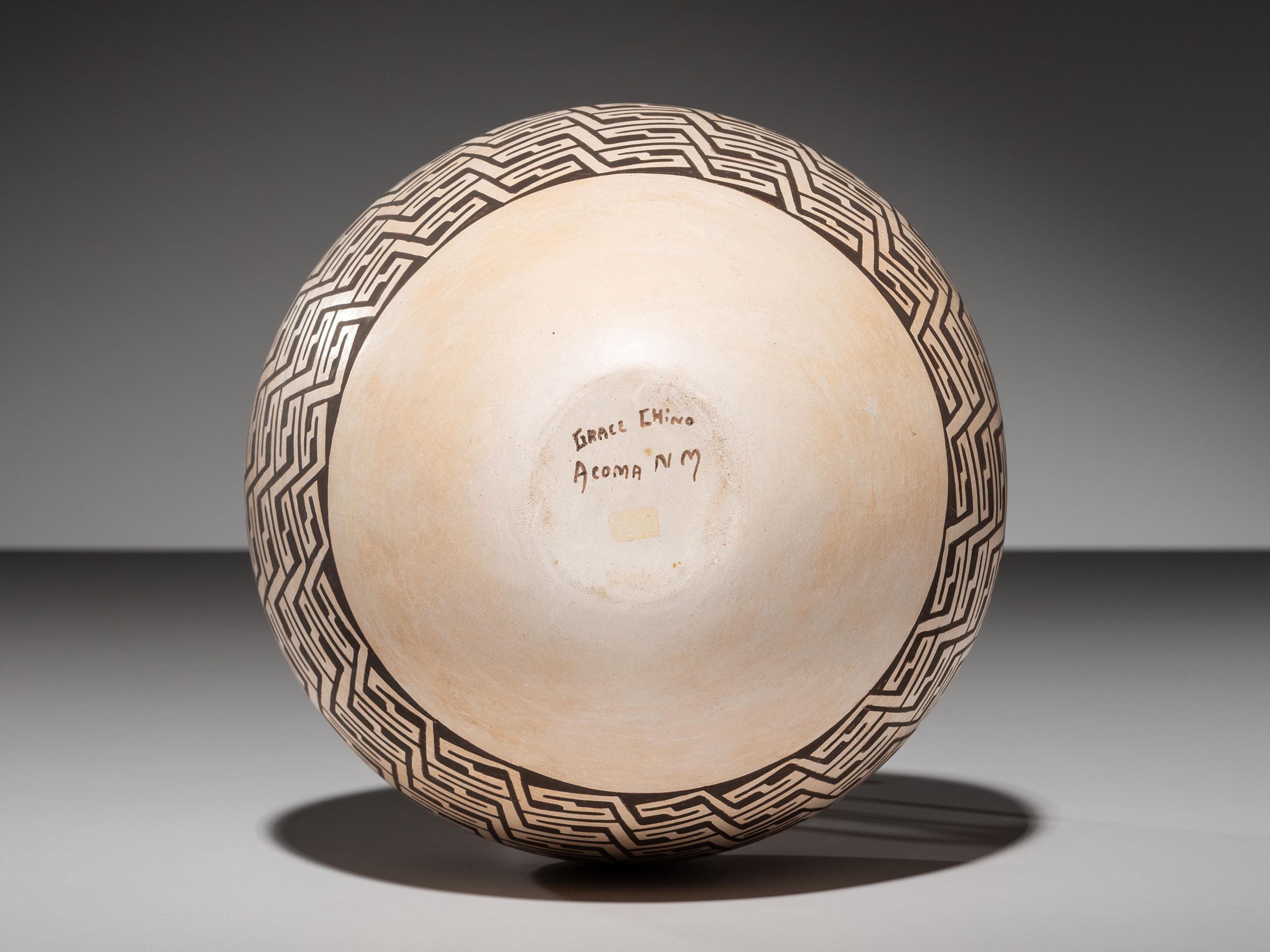 Fine Line Pottery Vase, Anasazi Revival