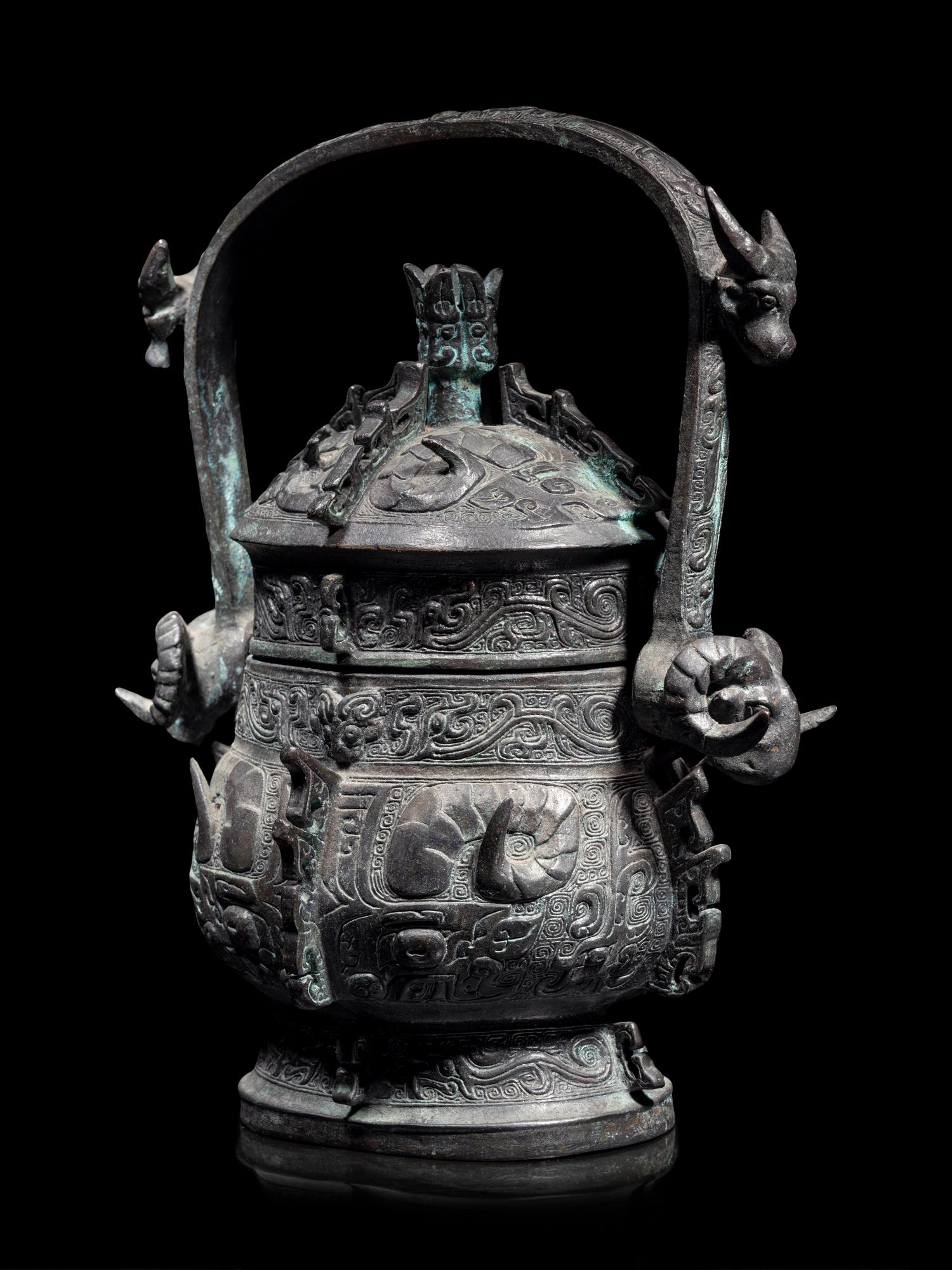 An Archaistic Style Bronze Wine Vessel