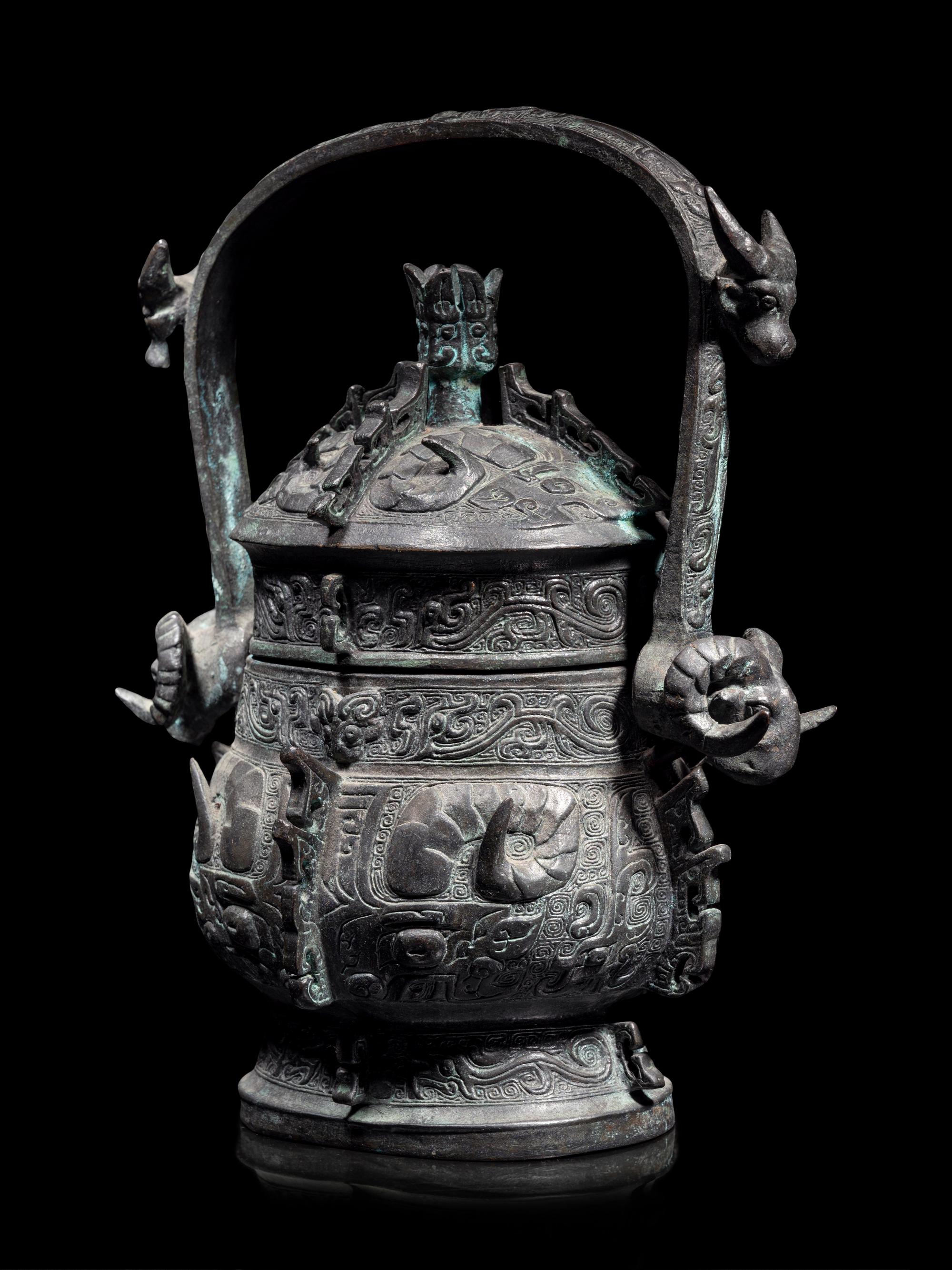 An Archaistic Style Bronze Wine Vessel