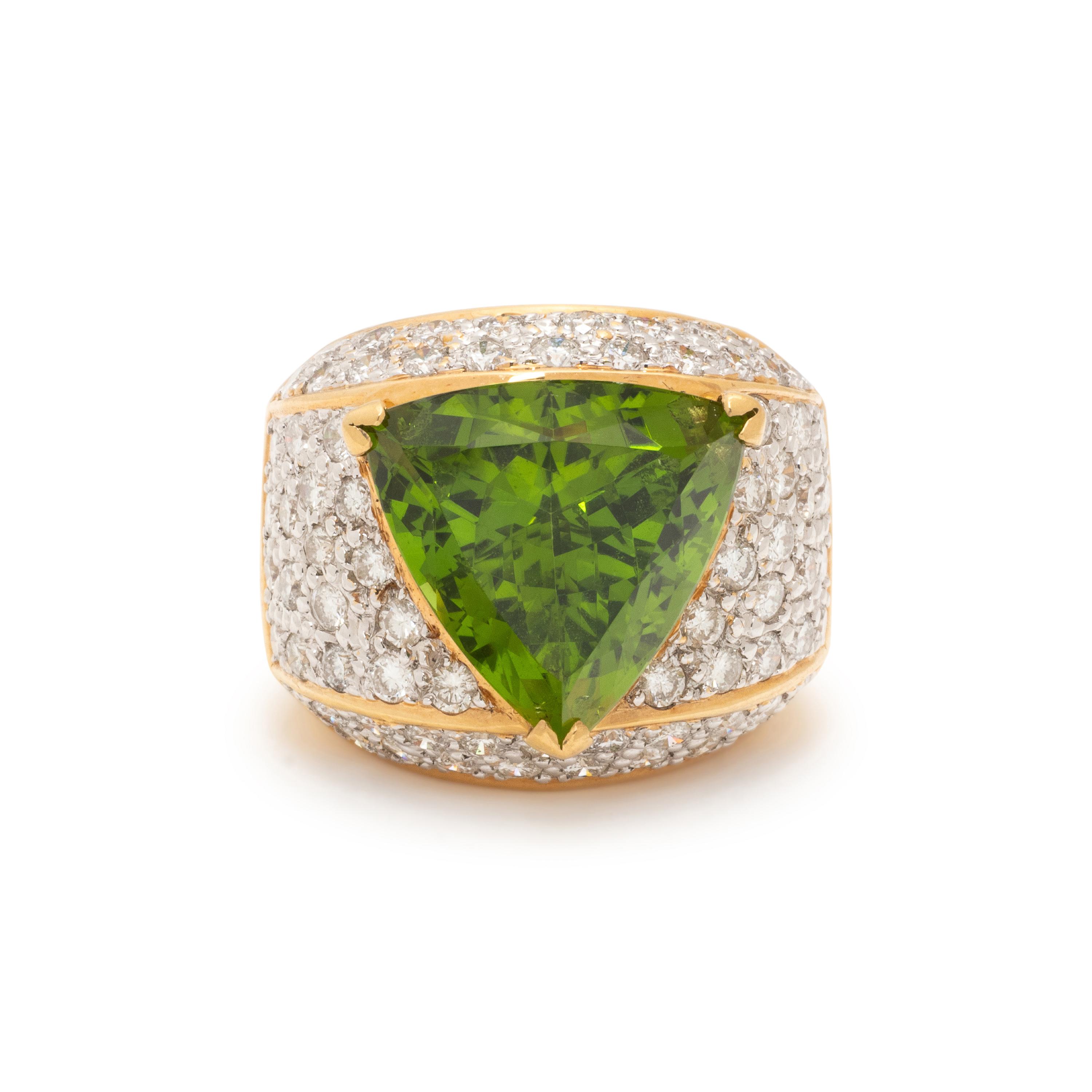 PERIDOT AND DIAMOND RING