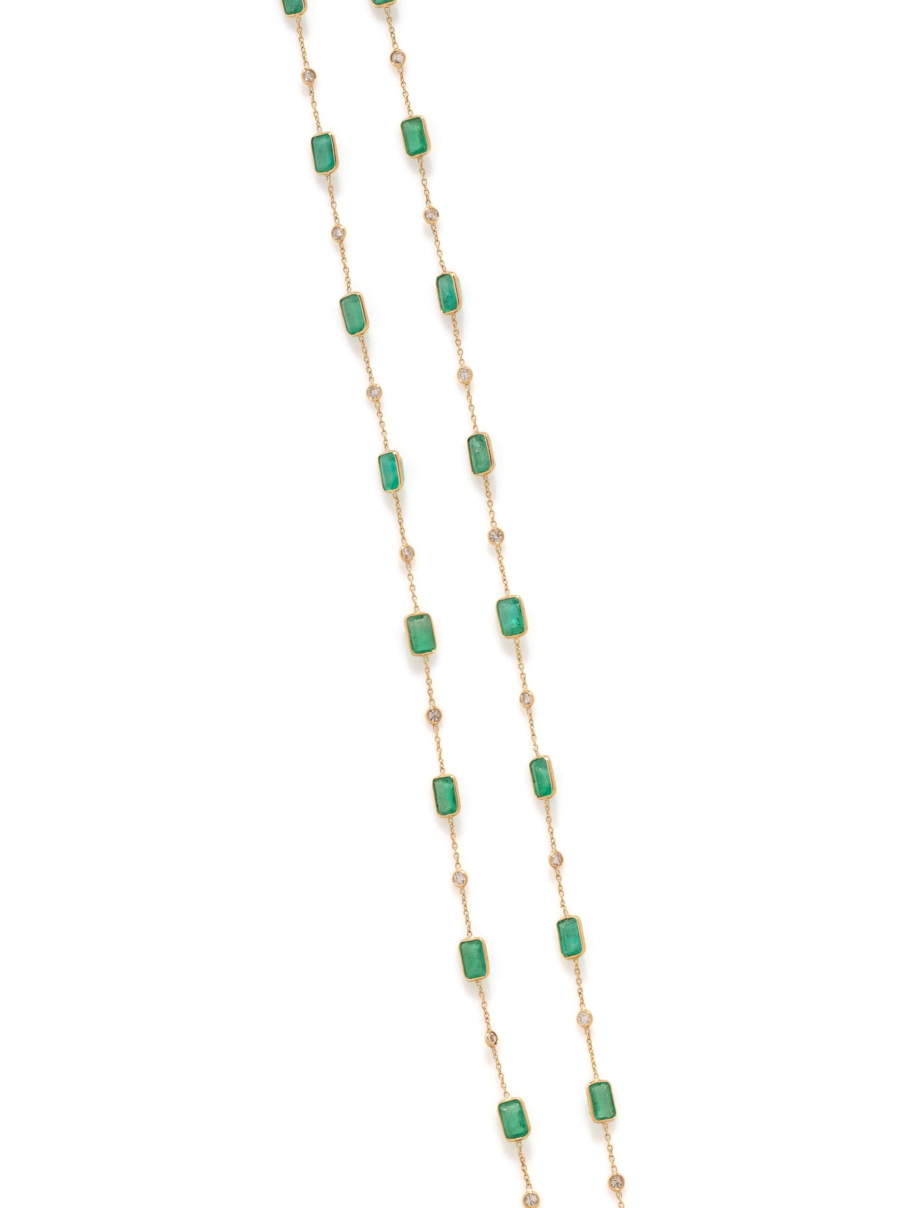 YELLOW GOLD, EMERALD AND DIAMOND NECKLACE